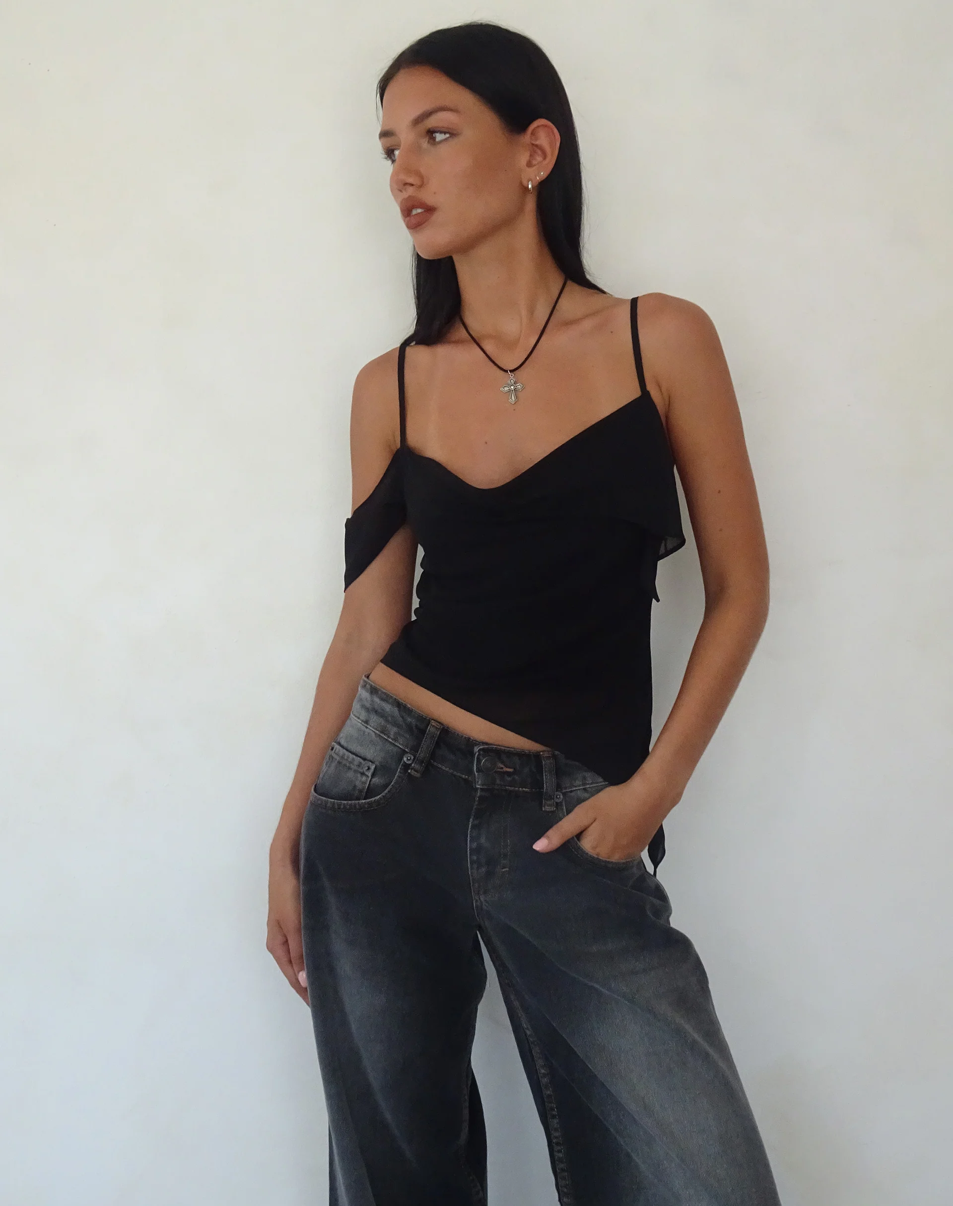 Davila Top in Chiffon Black - Awmao
