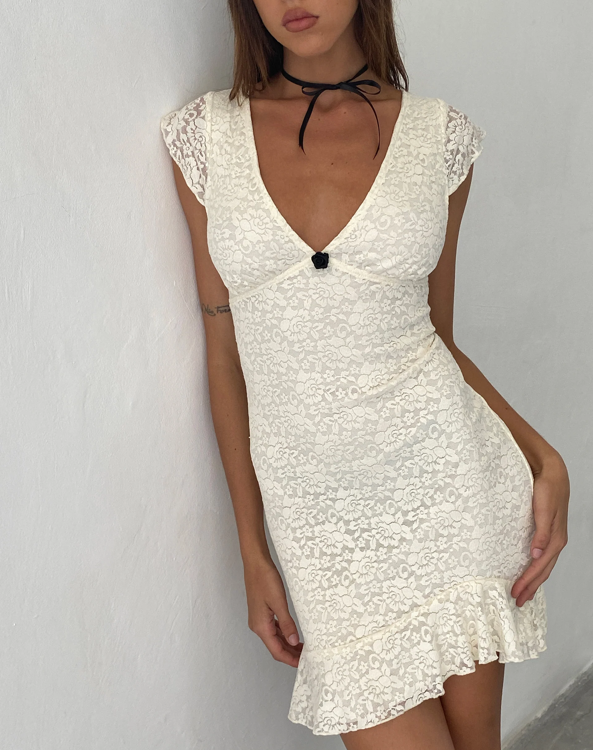 Ginevra Frill Hem Mini Dress in Rose Lace Ivory - Awmao