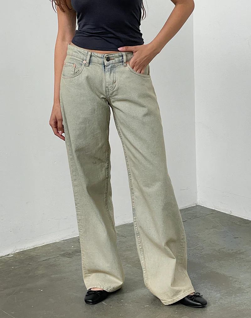 Low Rise Roomy Jeans in Desert Sand Wash - Awmao