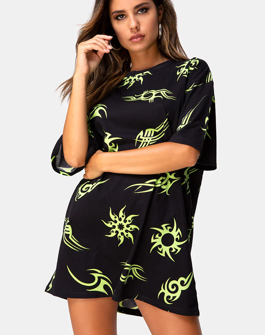 Sunny Kiss Tee in Black with Tribal Repeat - Awmao