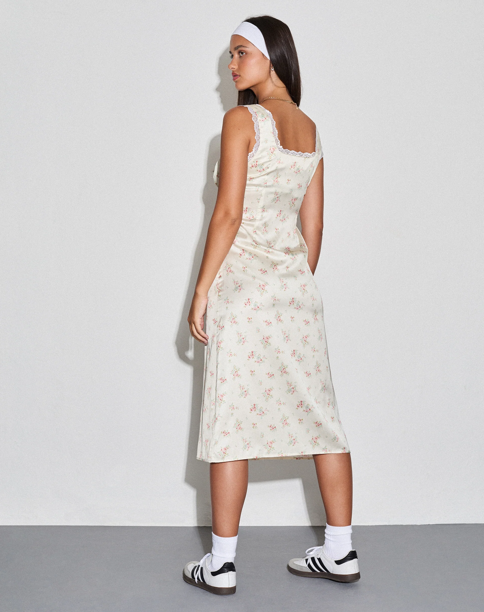 Jinora Midi Dress in Satin Vintage Rose Garland - Awmao
