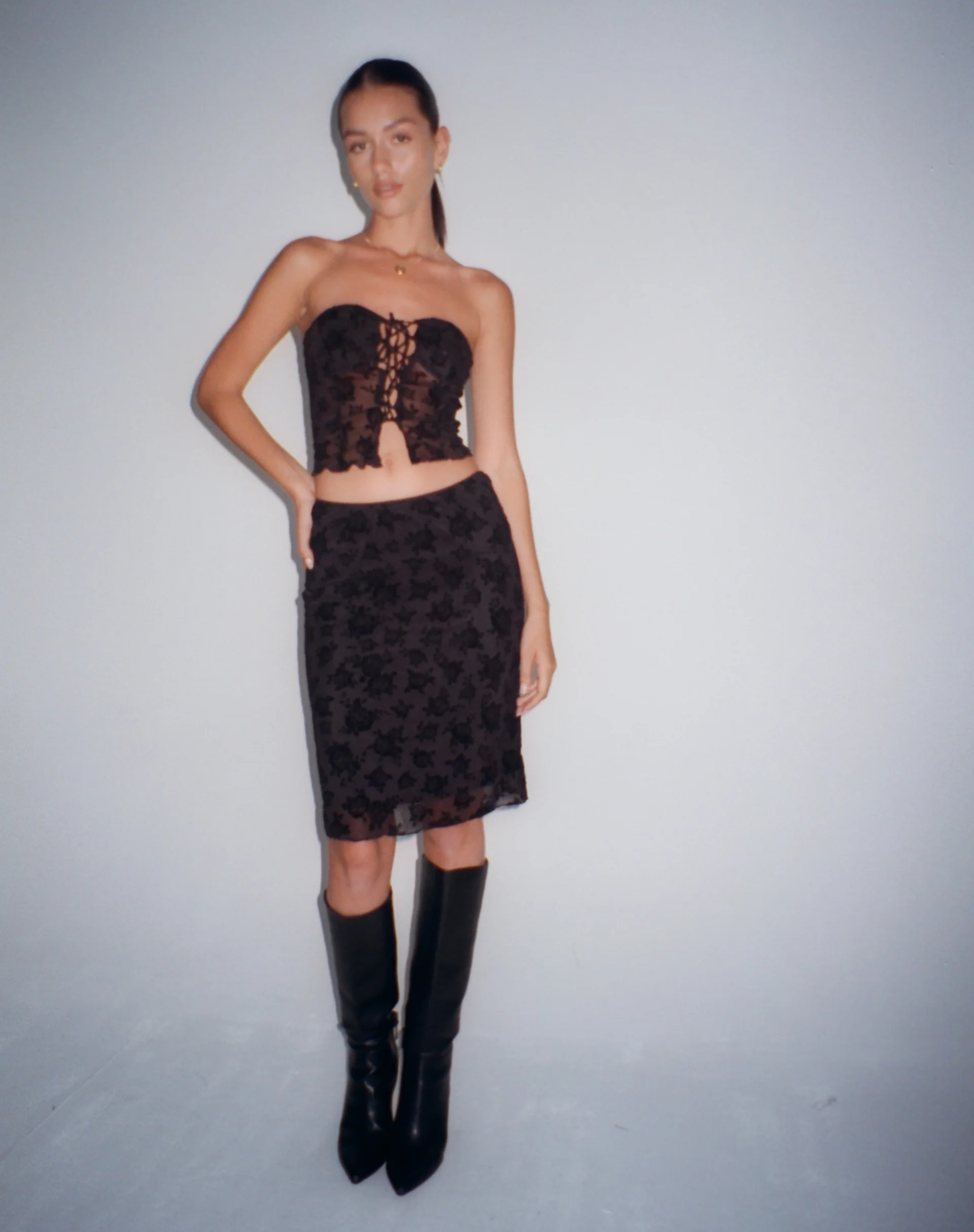 Rajhu Mesh Midi Skirt in Black Romantic Rose Flock - Awmao