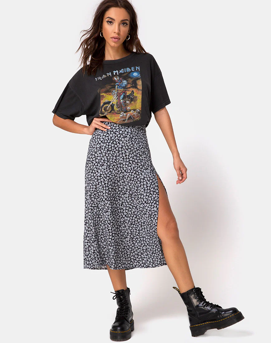 Saika Midi Skirt in Ditsy Rose Black - Awmao