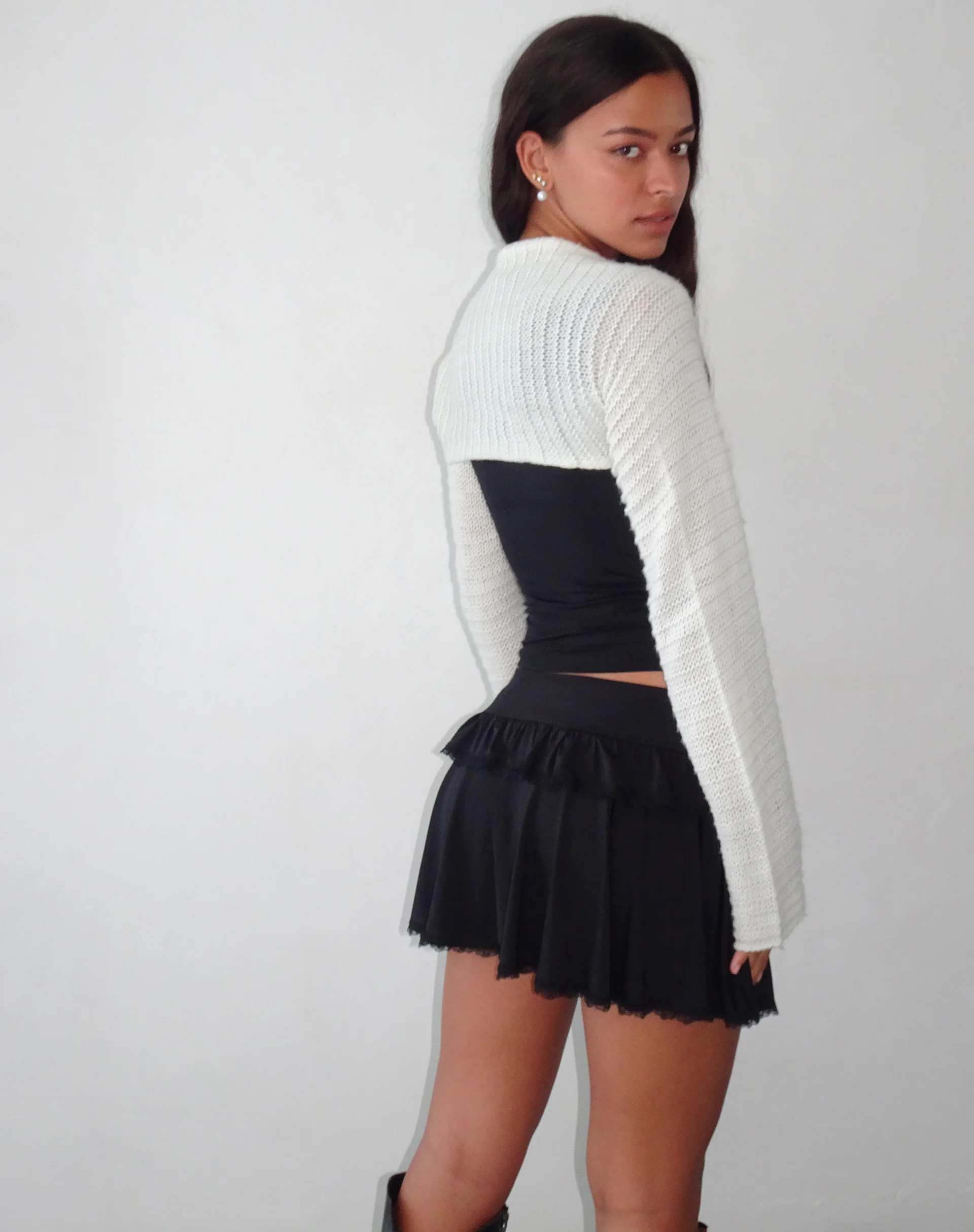 Nobila Shrug Top in Ivory - Awmao