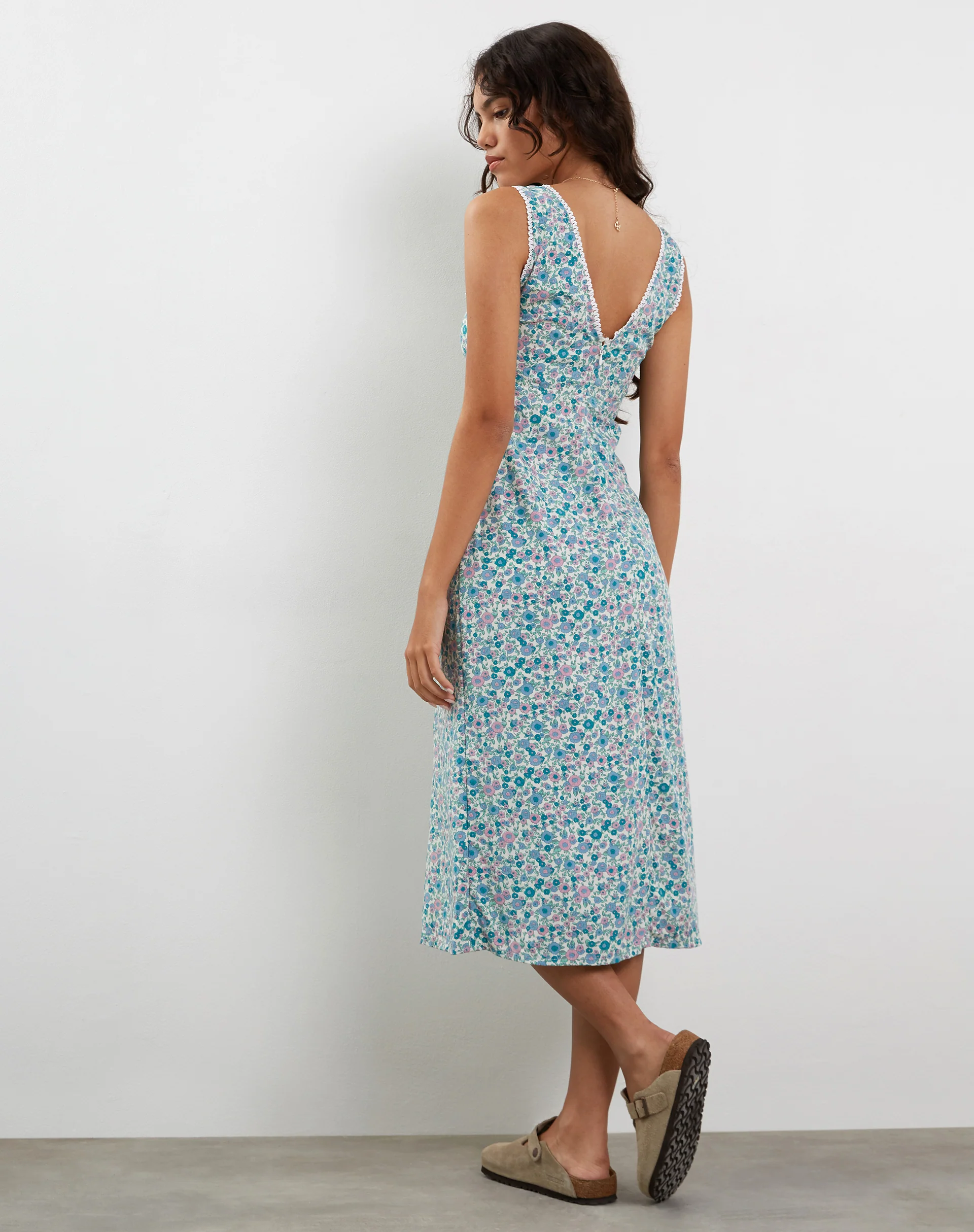Lavisha Midi Dress in Flower Power Blue - Awmao