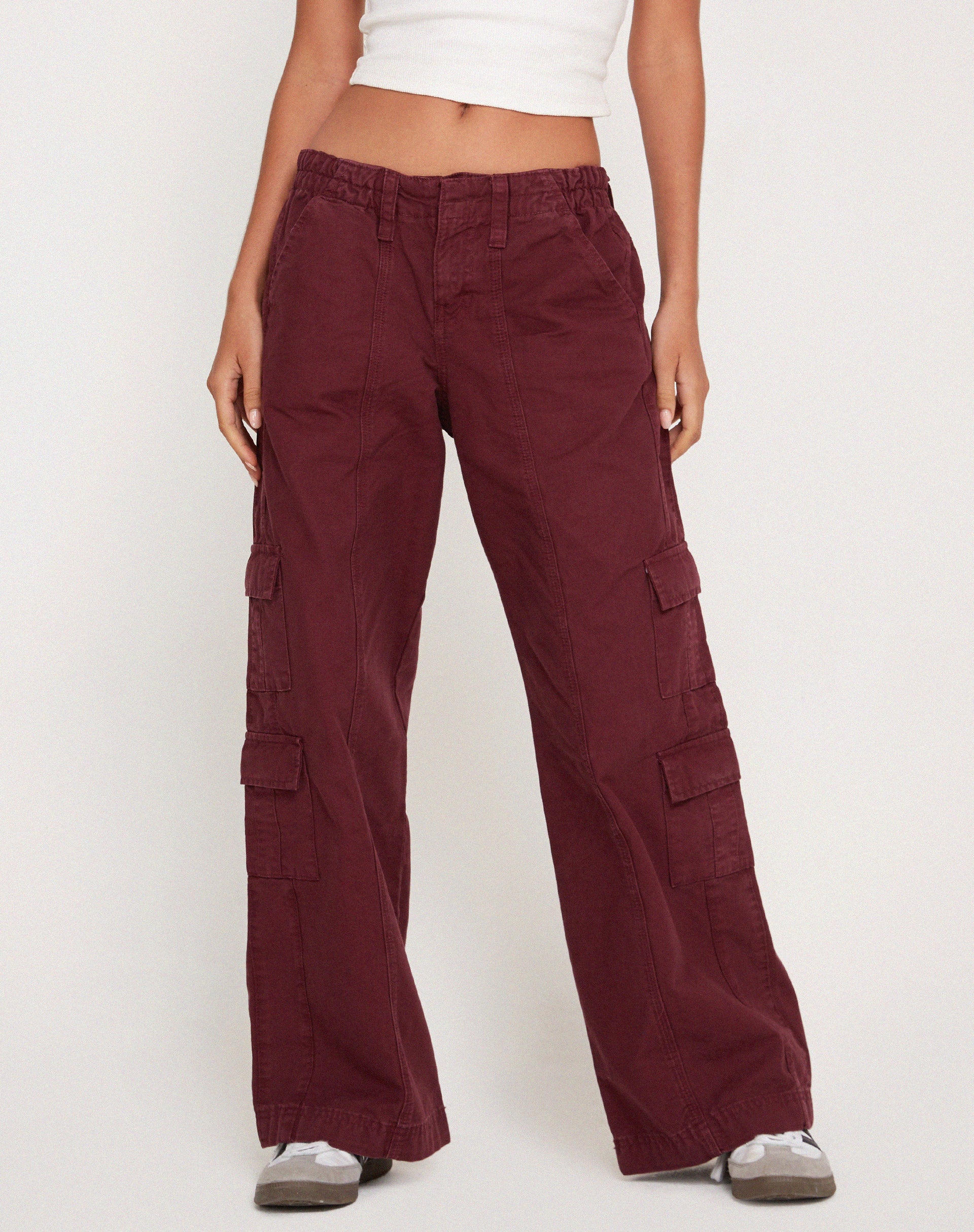 Hansa Cargo Trouser in Burgundy - Awmao