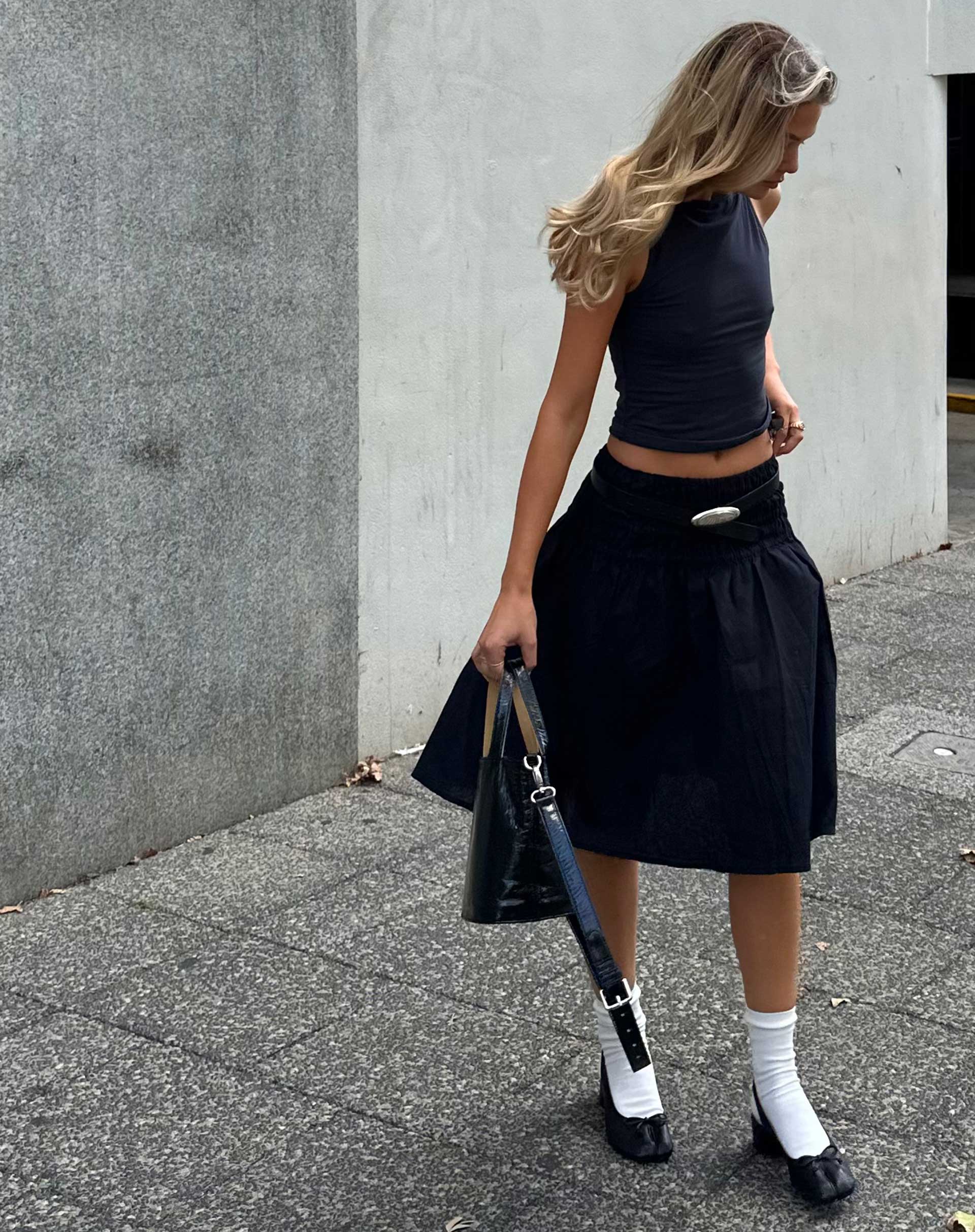 MOTEL X JACQUIE Neleta Shirred Waist Midi Skirt in Black - Awmao