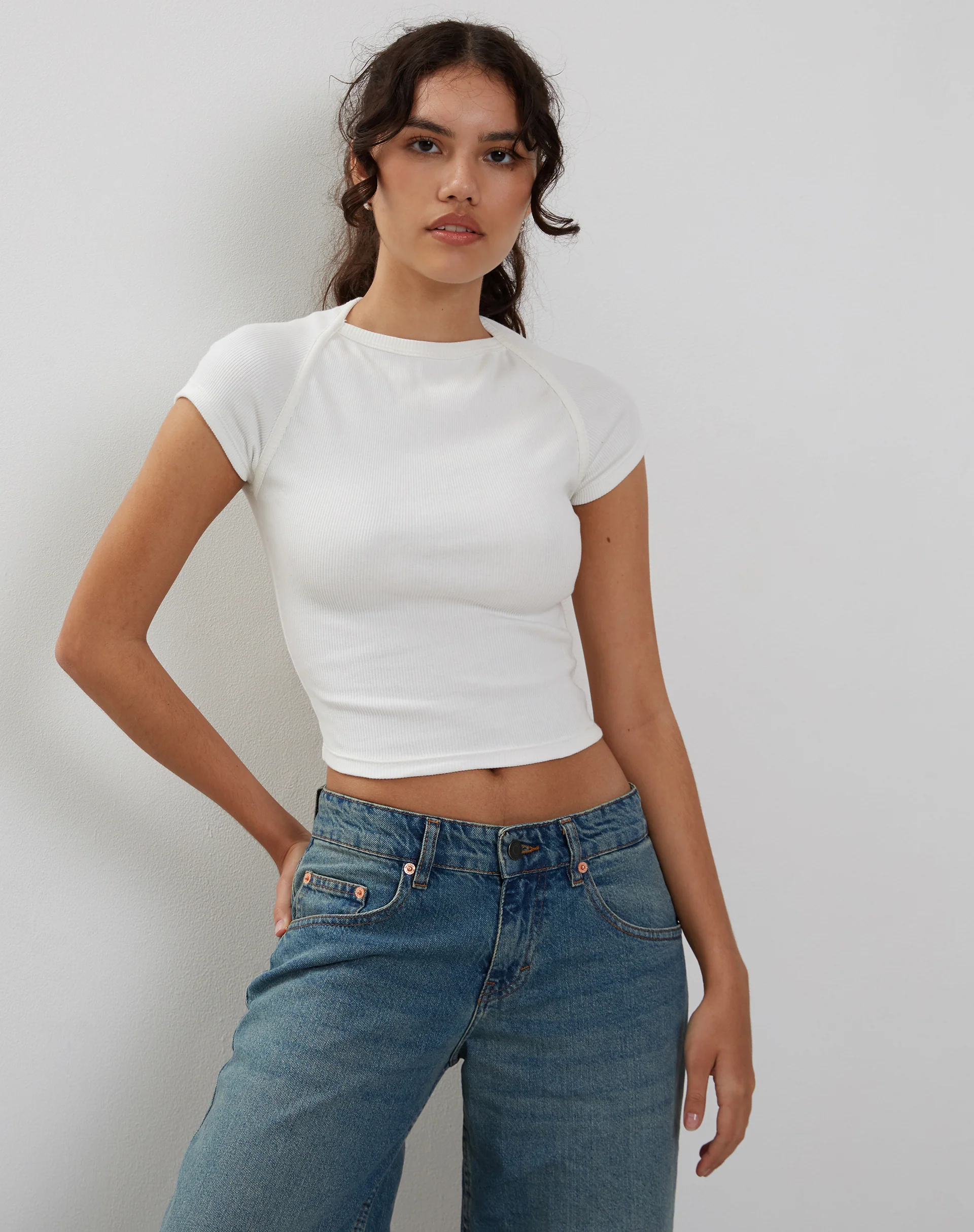 Tasley Ribbed Folded Sleeve Tee in White - Awmao