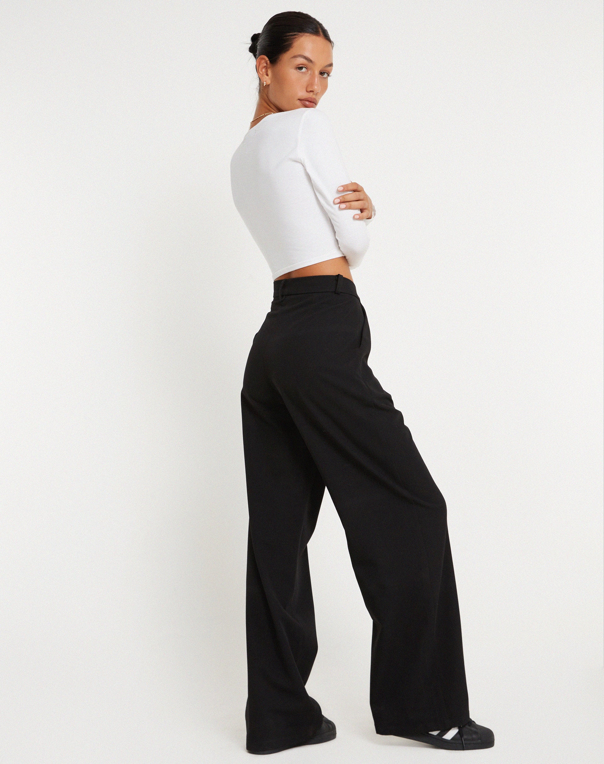 Abba Trouser in Black - Awmao