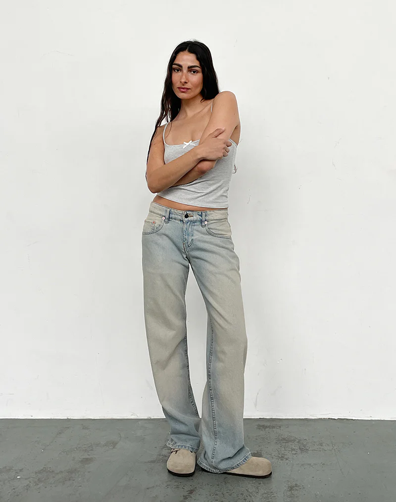 Low Rise Parallel Jeans in Sand Bleach Extreme - Awmao