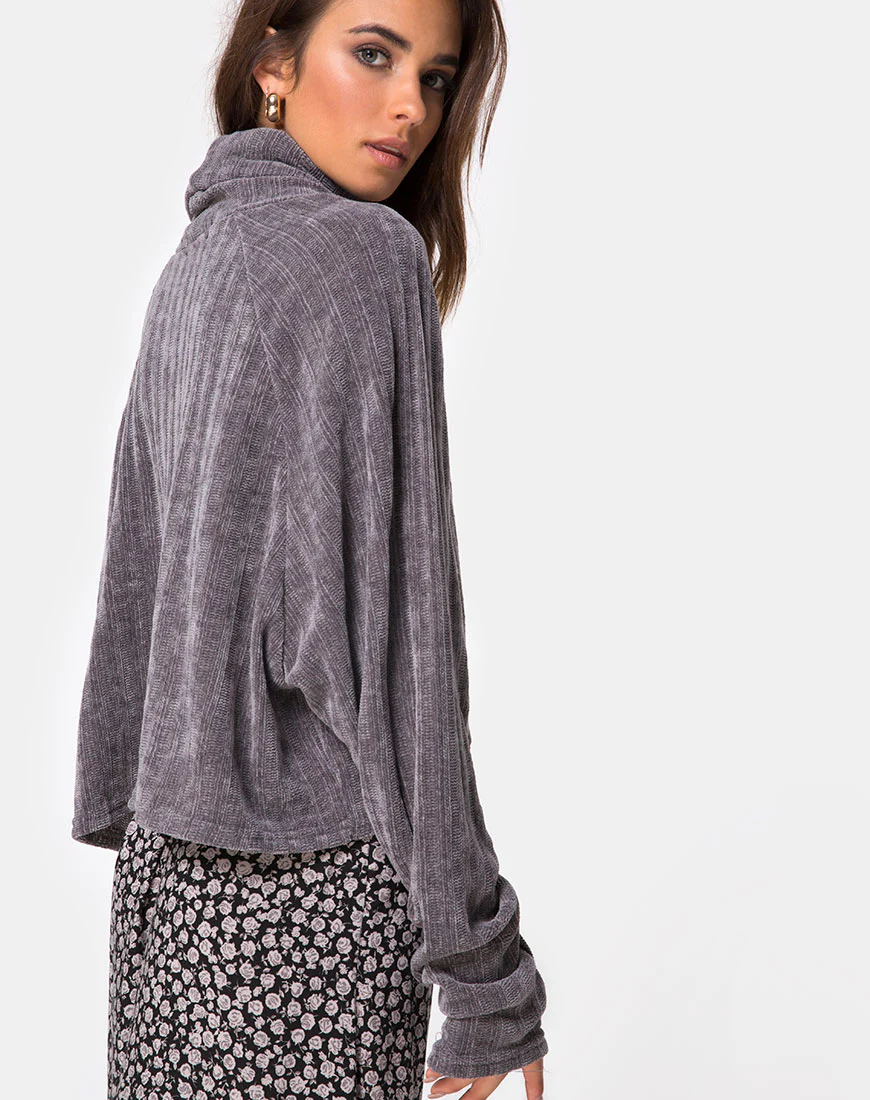 Evie Cropped Sweatshirt in Chenille Grey - Awmao