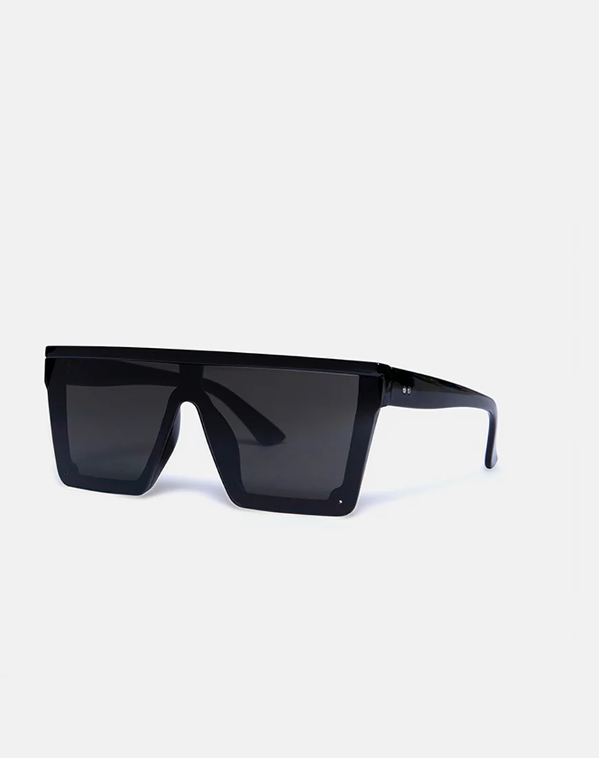 Future Sunglasses in Black - Awmao