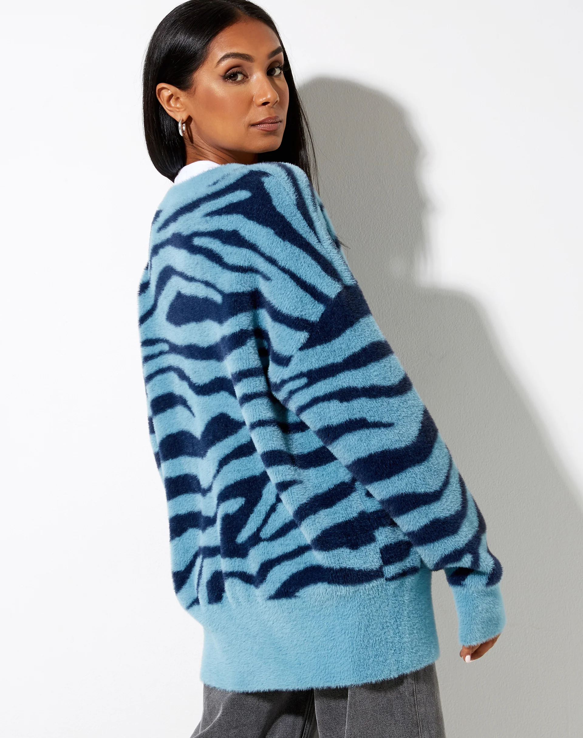 Uriela Cardi in Knit Zebra Blue and Navy - Awmao