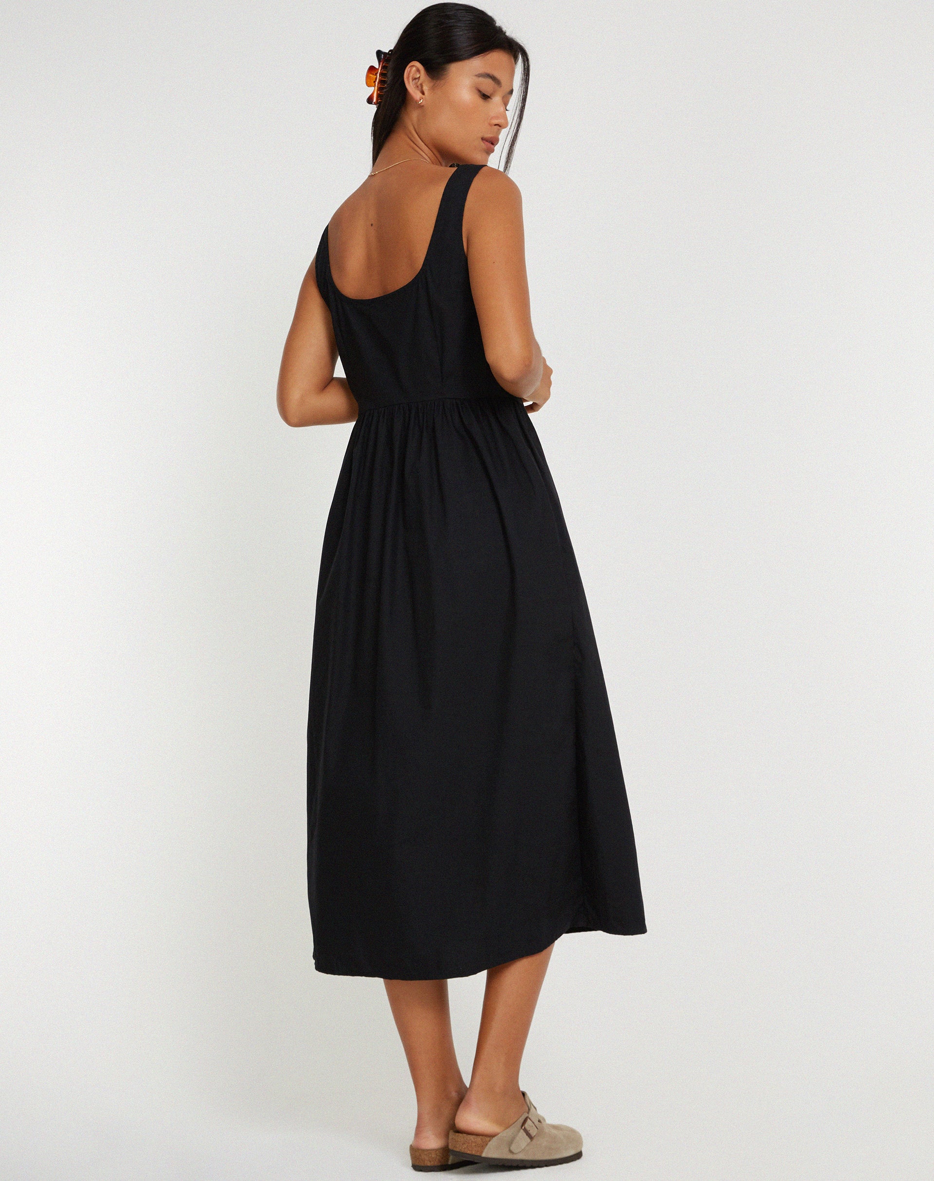 Melrose Midi Dress in Black - Awmao