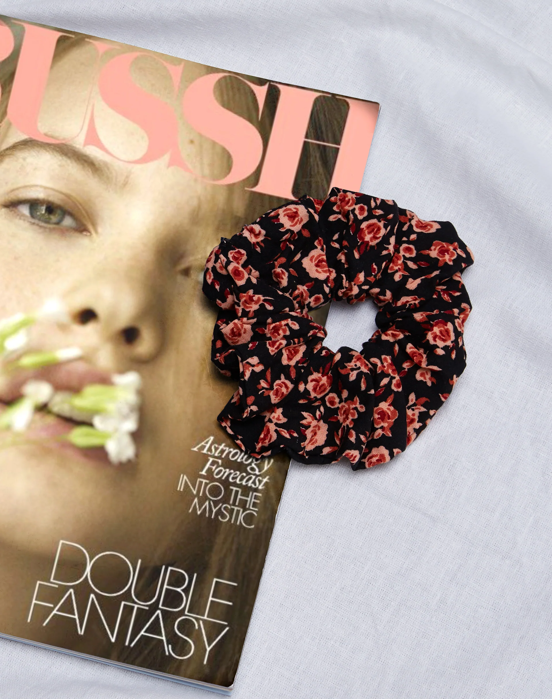 Scrunchie in Autumn Blossom - Awmao