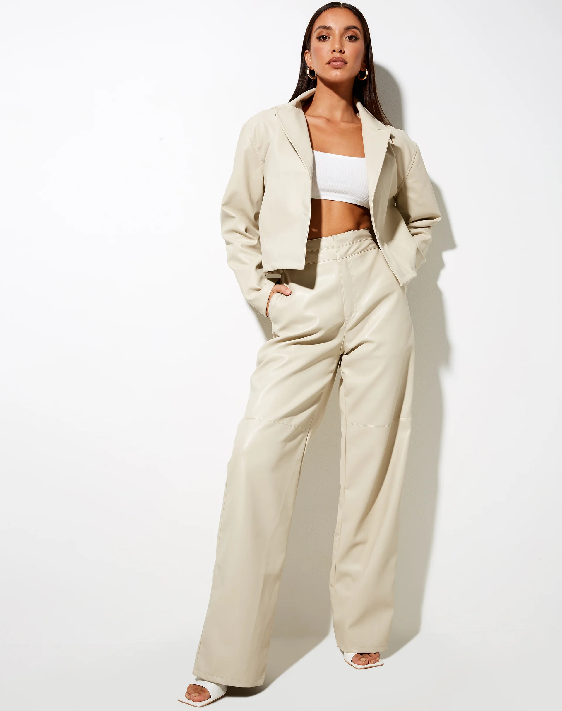 Maja Cropped Blazer in Pu Ecru - Awmao