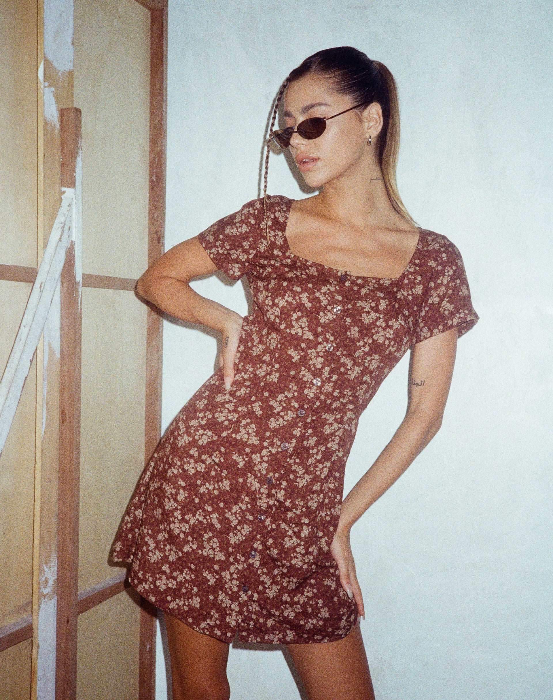 Zavacca Day Dress in Earthy Floral Brown - Awmao