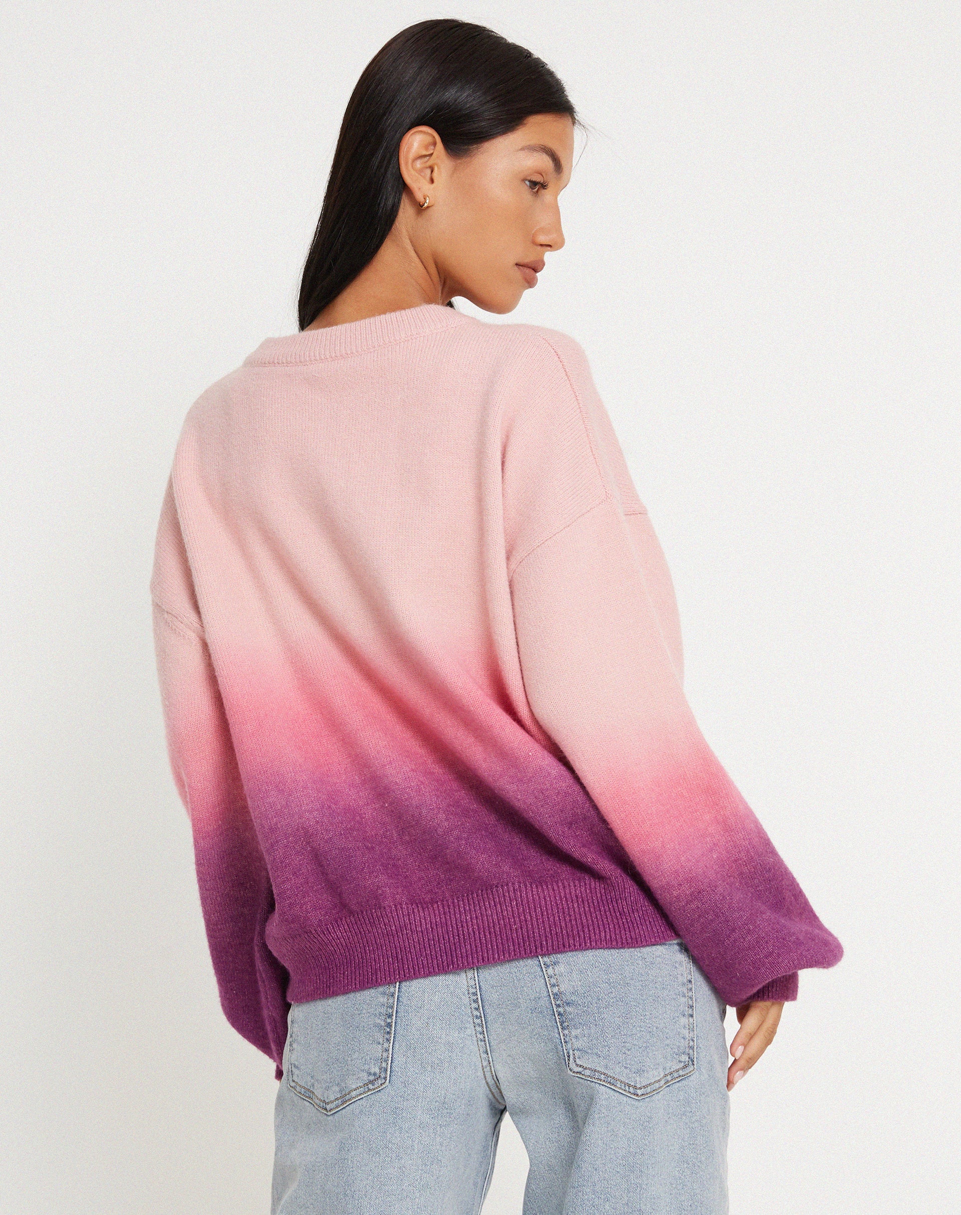 Akari Jumper in Gradient Pink - Awmao