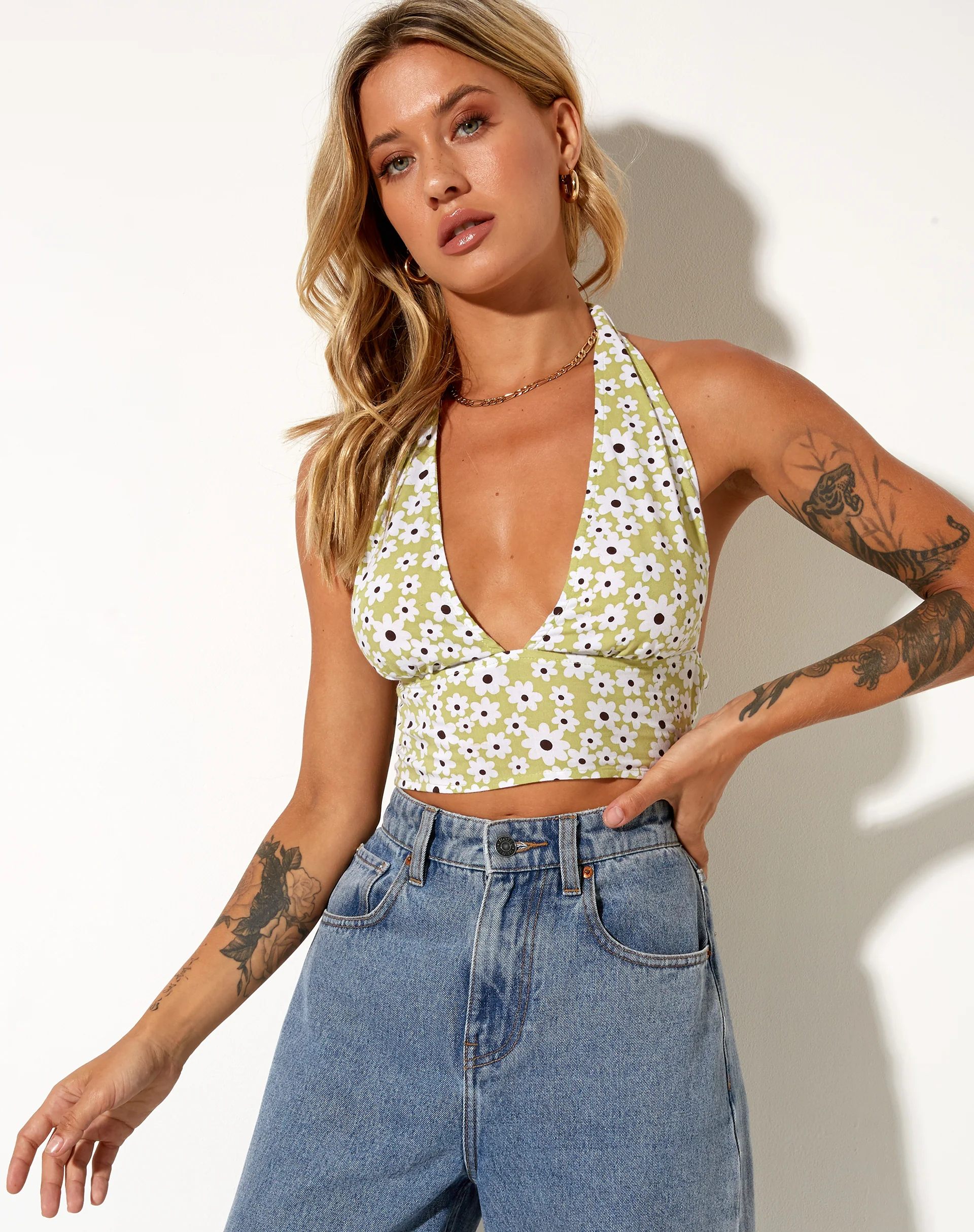Nanda Crop Top in Daisy Duke Green - Awmao