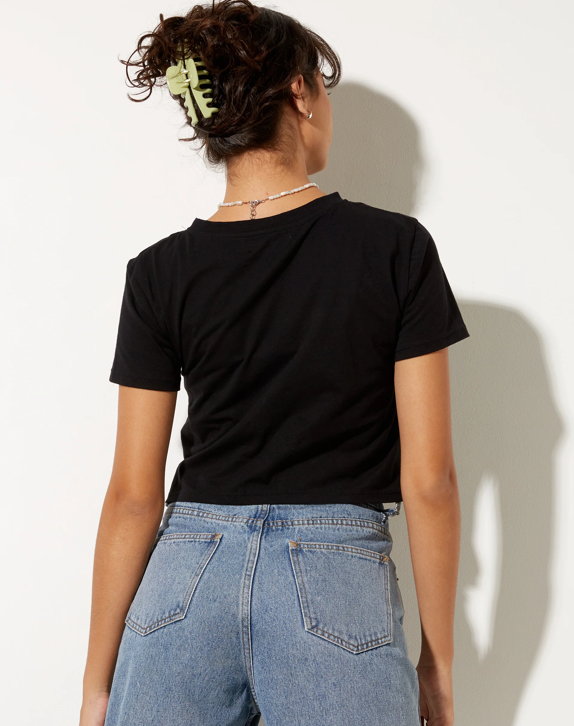 Shrunk Tee in Black I Need Space - Awmao
