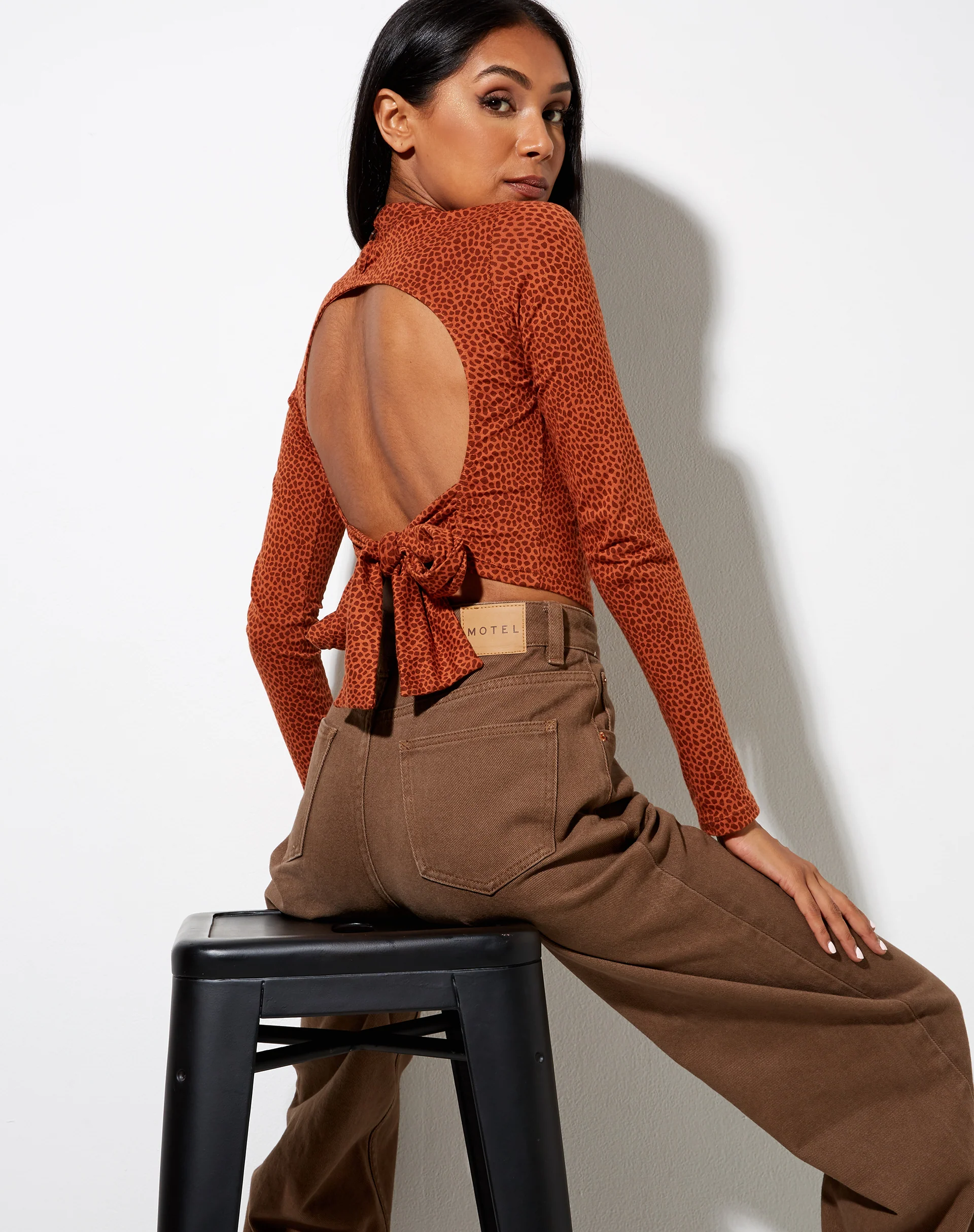 Quky Crop Top in Mini Croc Brown - Awmao