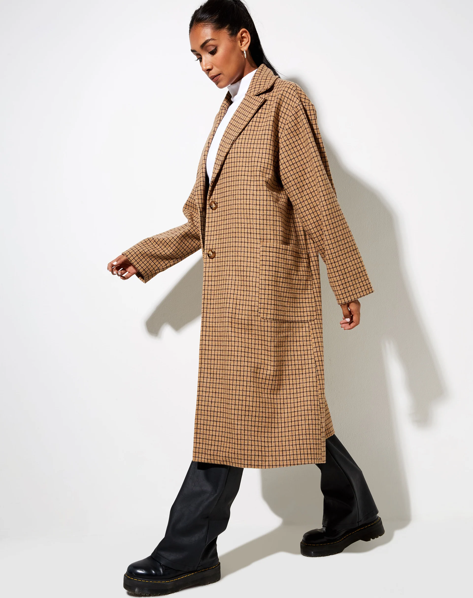 Duster Coat in Houndstooth Brown Check - Awmao
