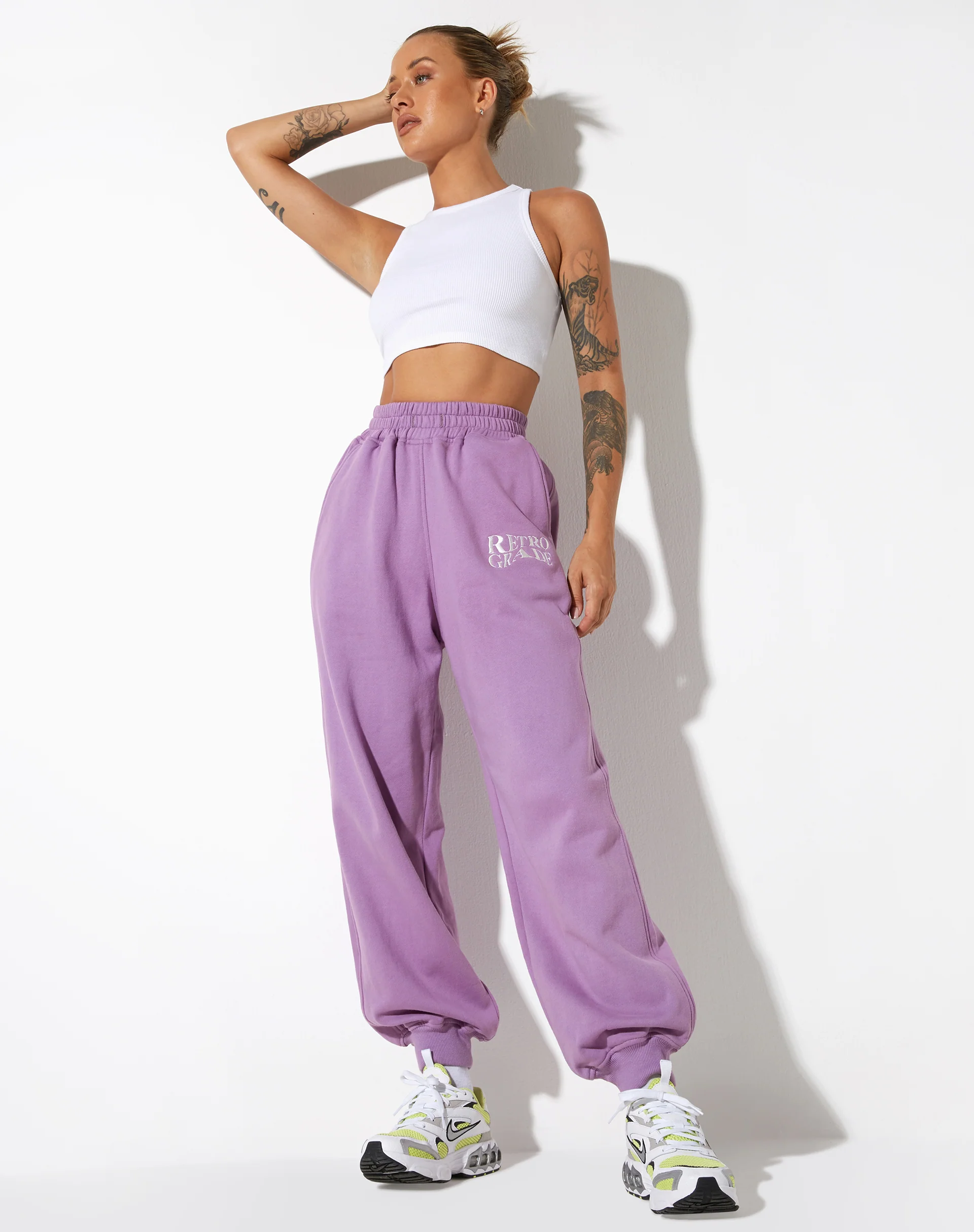 Roider Jogger in Lavender Retro Grade Embro - Awmao