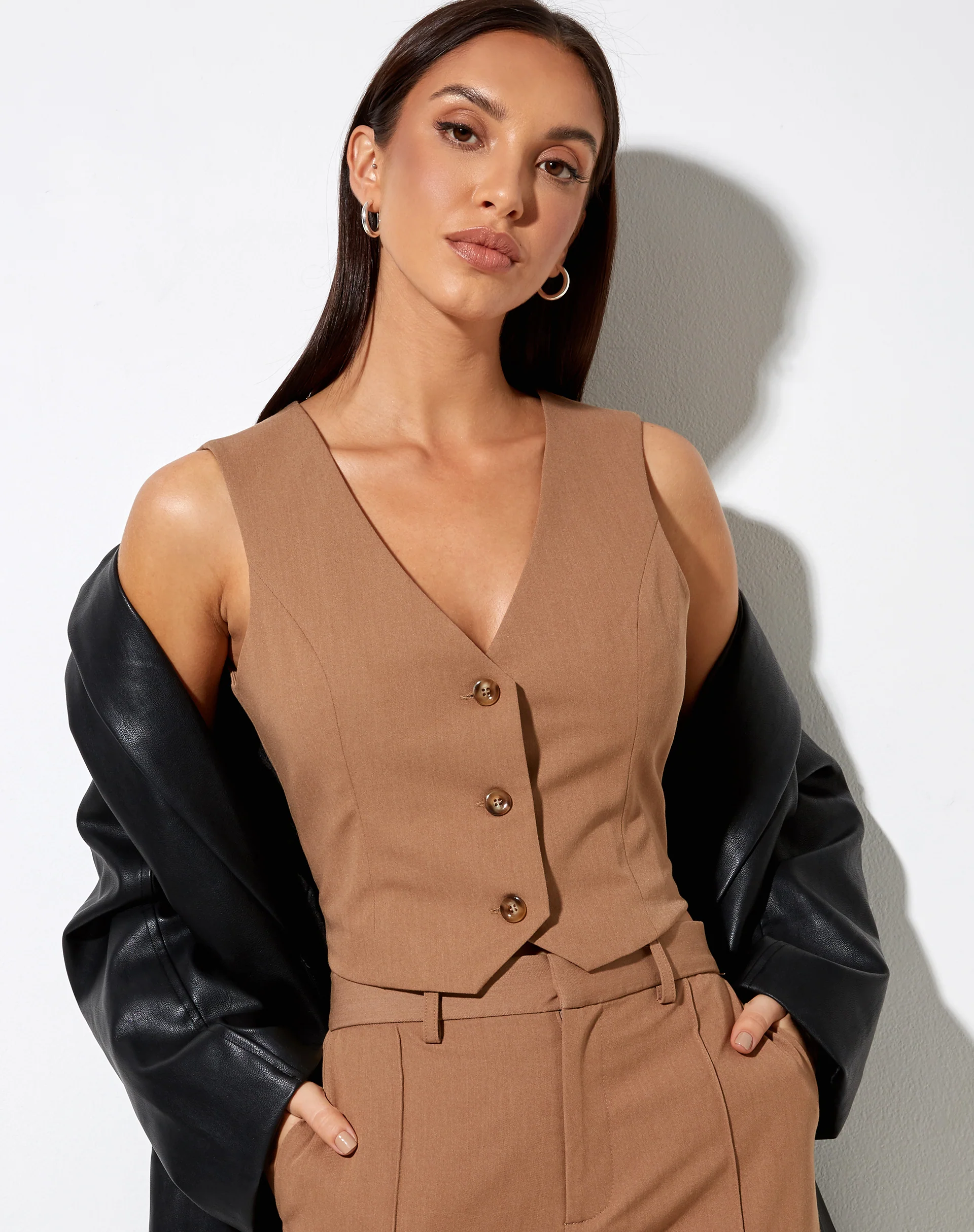 Safar Vest in Putty - Awmao