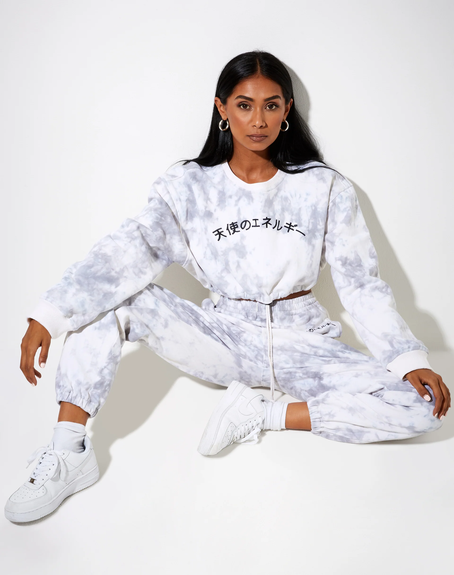 Markey Jumper in Grey Tie Dye Angel Energy Embro - Awmao