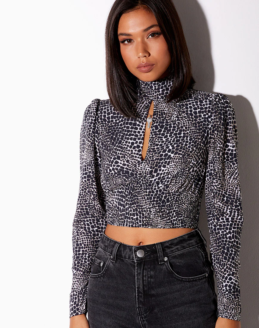 Belovy Longsleeve Top in Abstract Croc Black - Awmao