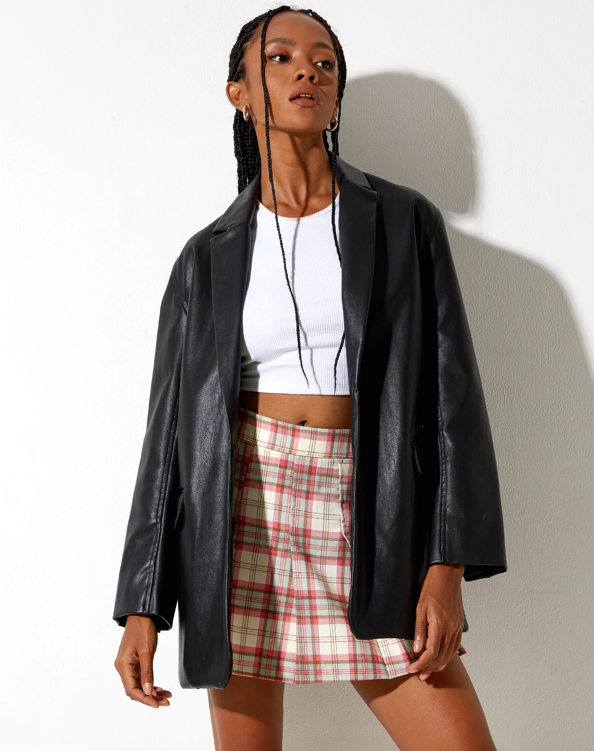 Carga Mini Skirt in Check Ecru and Pink - Awmao