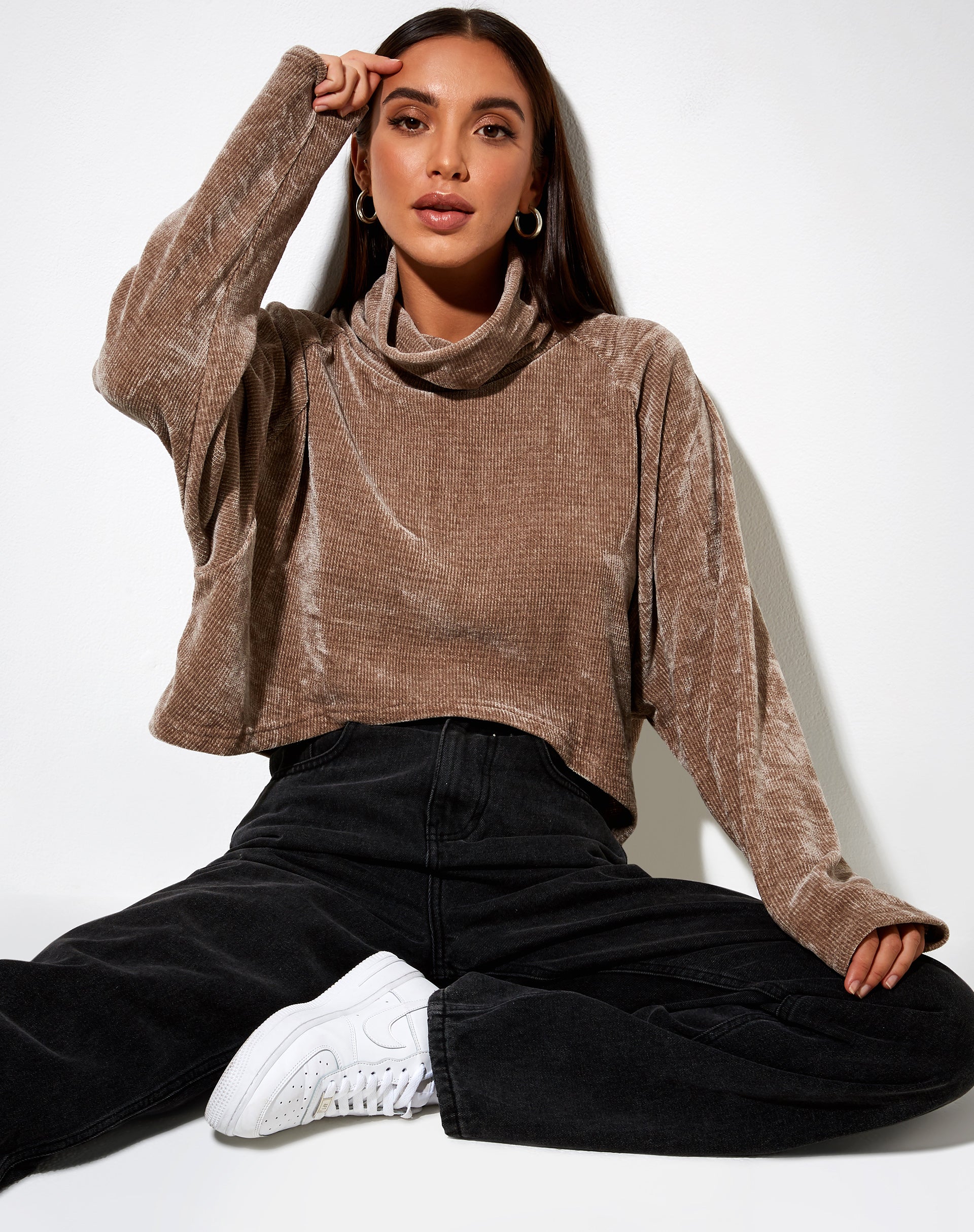 Evie Jumper in Chenille Brown - Awmao