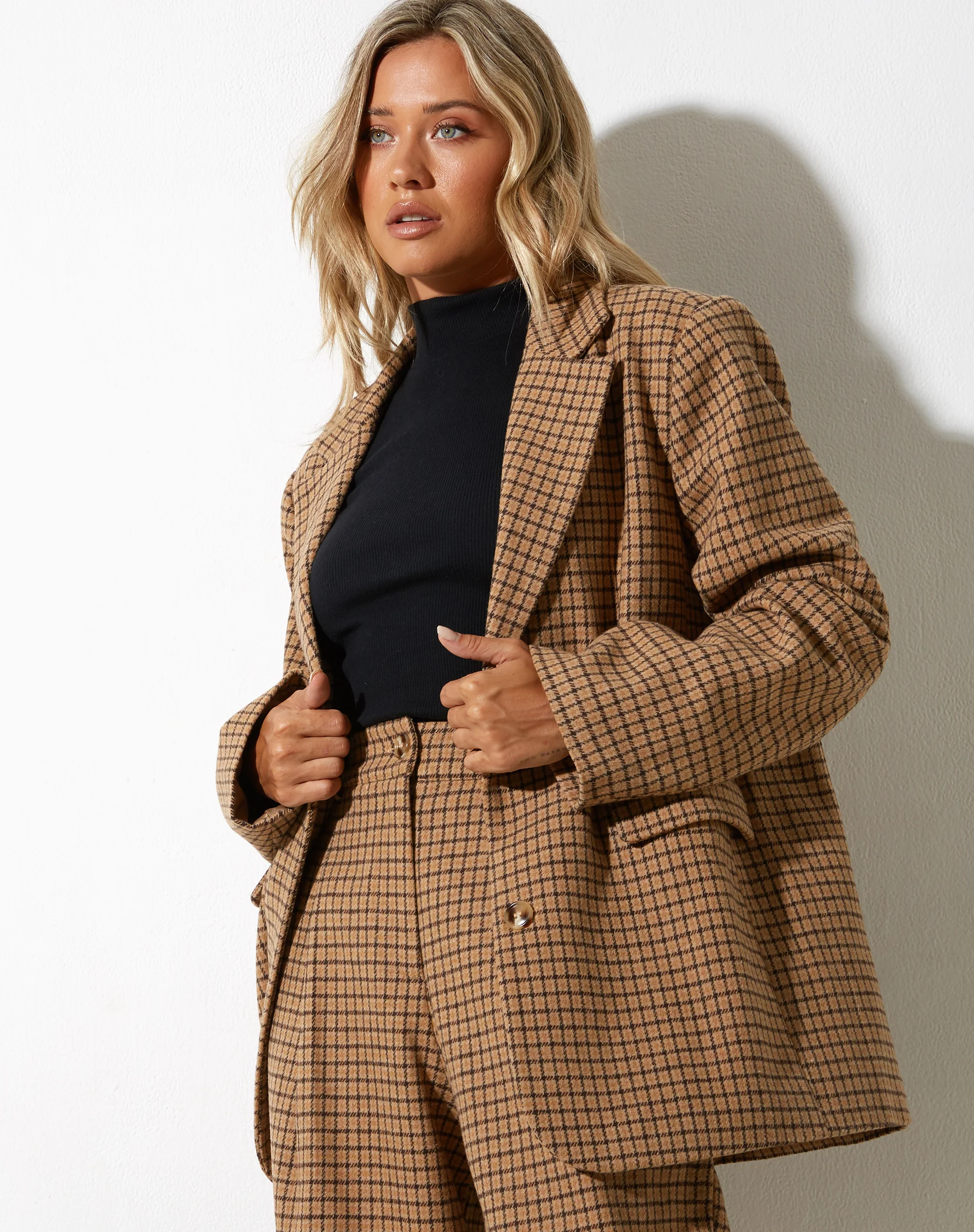 Maiwa Blazer in Wool Brown - Awmao