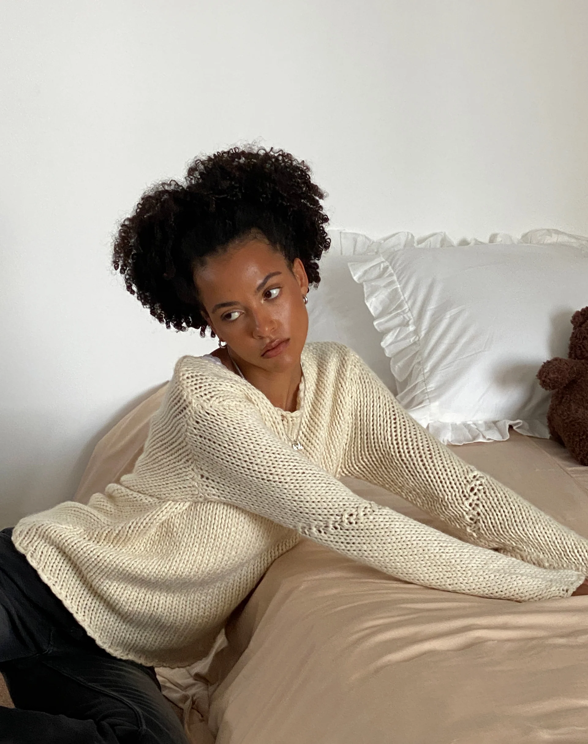Ranvir Knitted Jumper in Neutral - Awmao