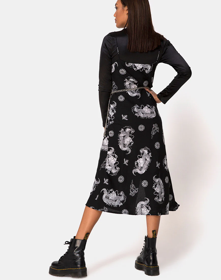 Quinty Maxi Dress in Dragon Black - Awmao