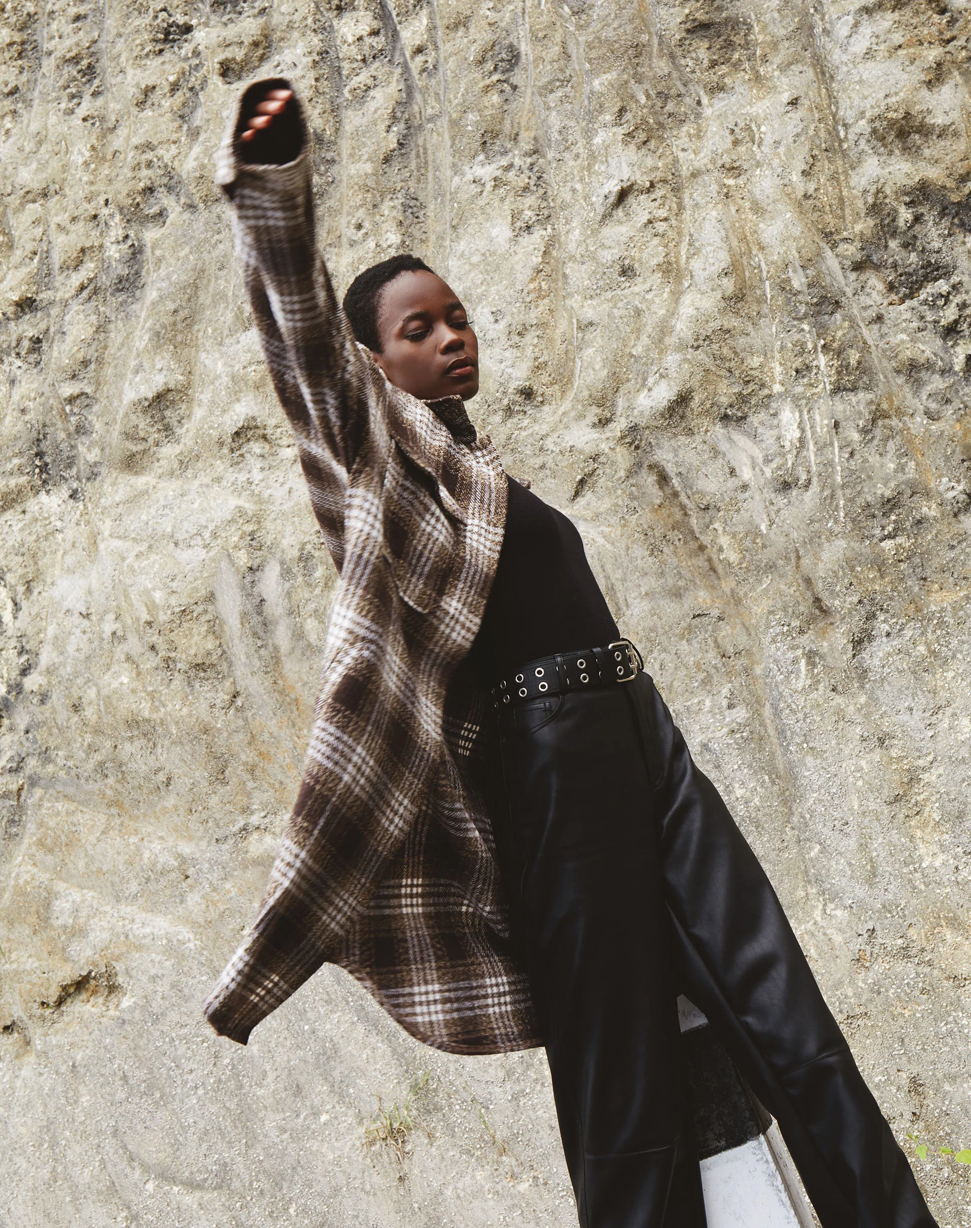 Maxiella Shirt in Brown Check - Awmao