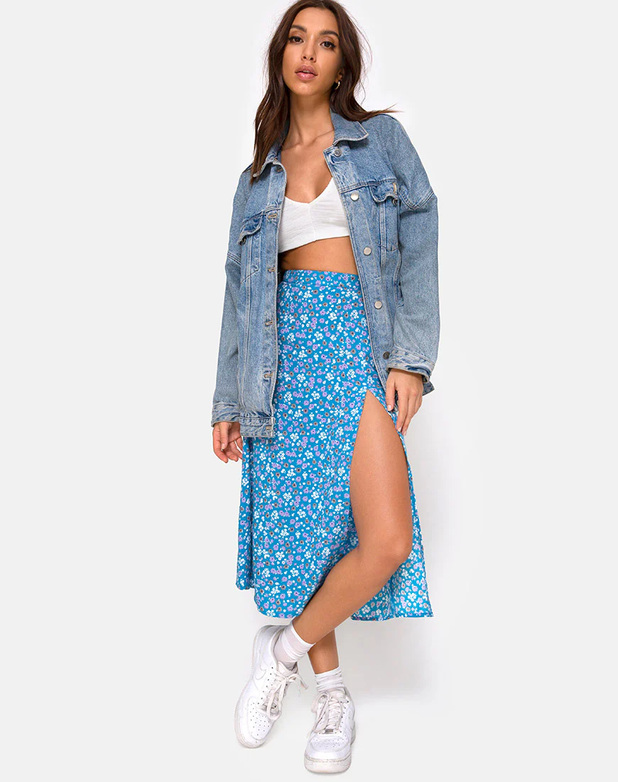 Saika Midi Skirt in Bloom Baby Blue - Awmao