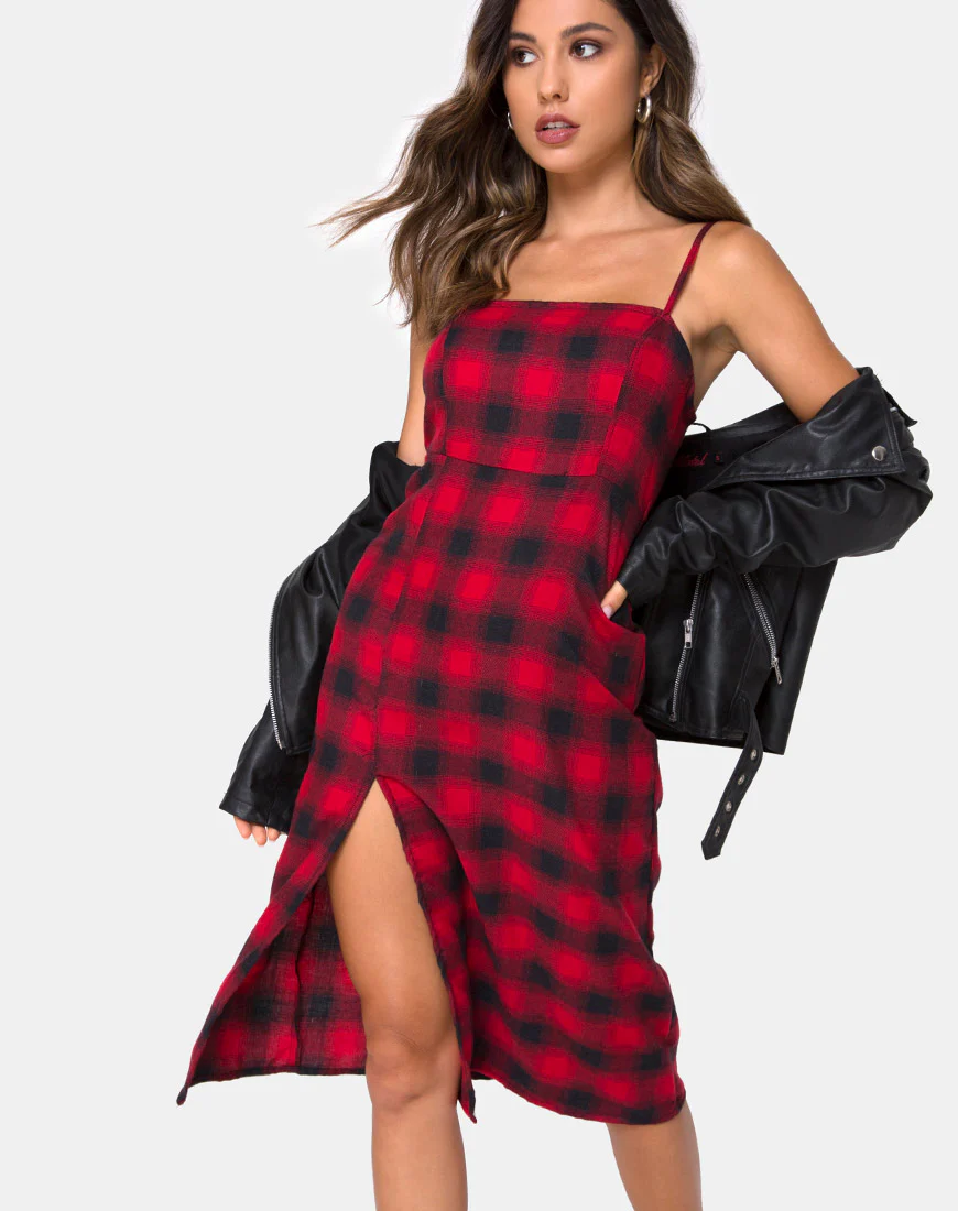 Kaoya Dress in Plaid Red and Black - Awmao