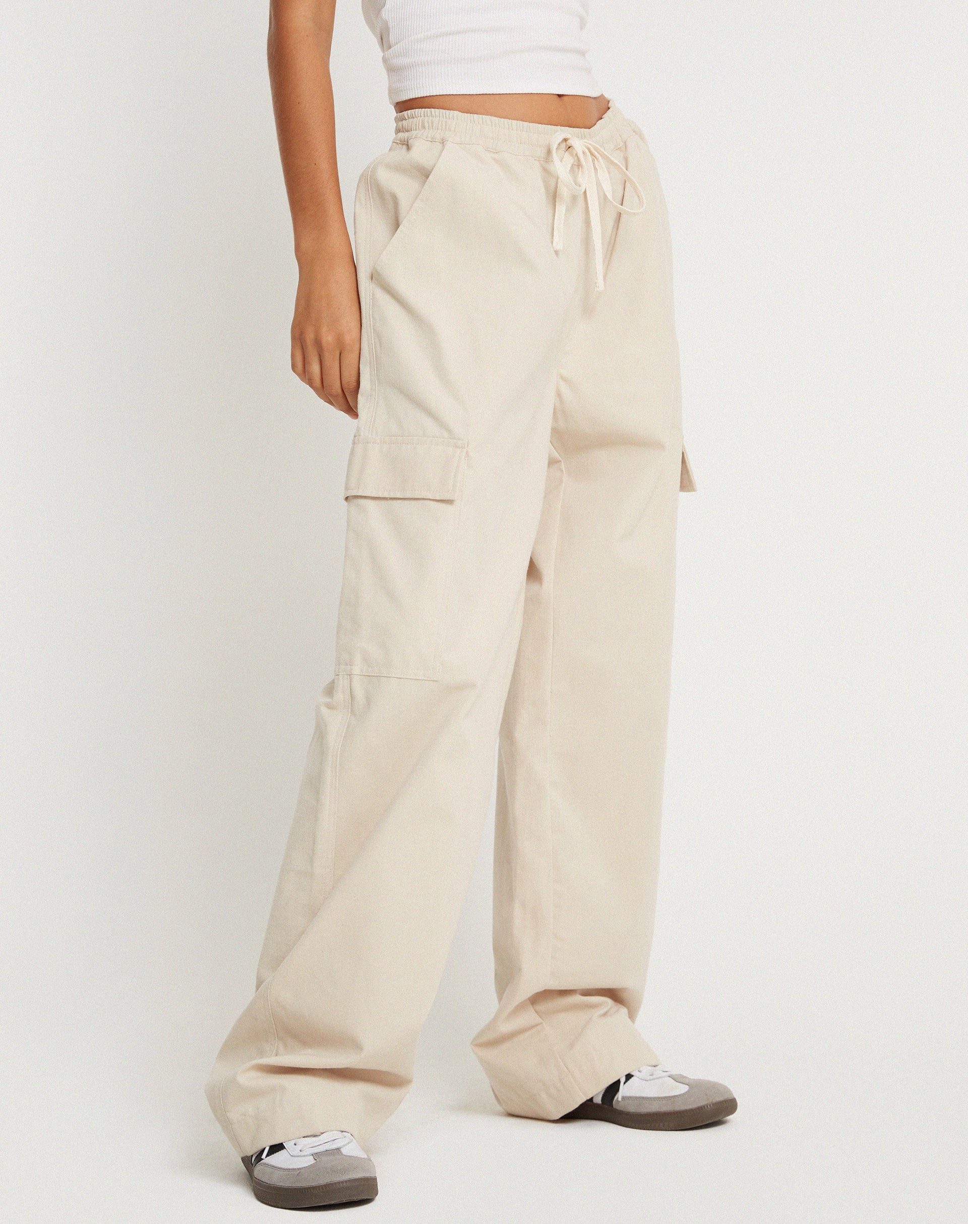 Geona Wide Leg Cargo Trouser in Ecru - Awmao