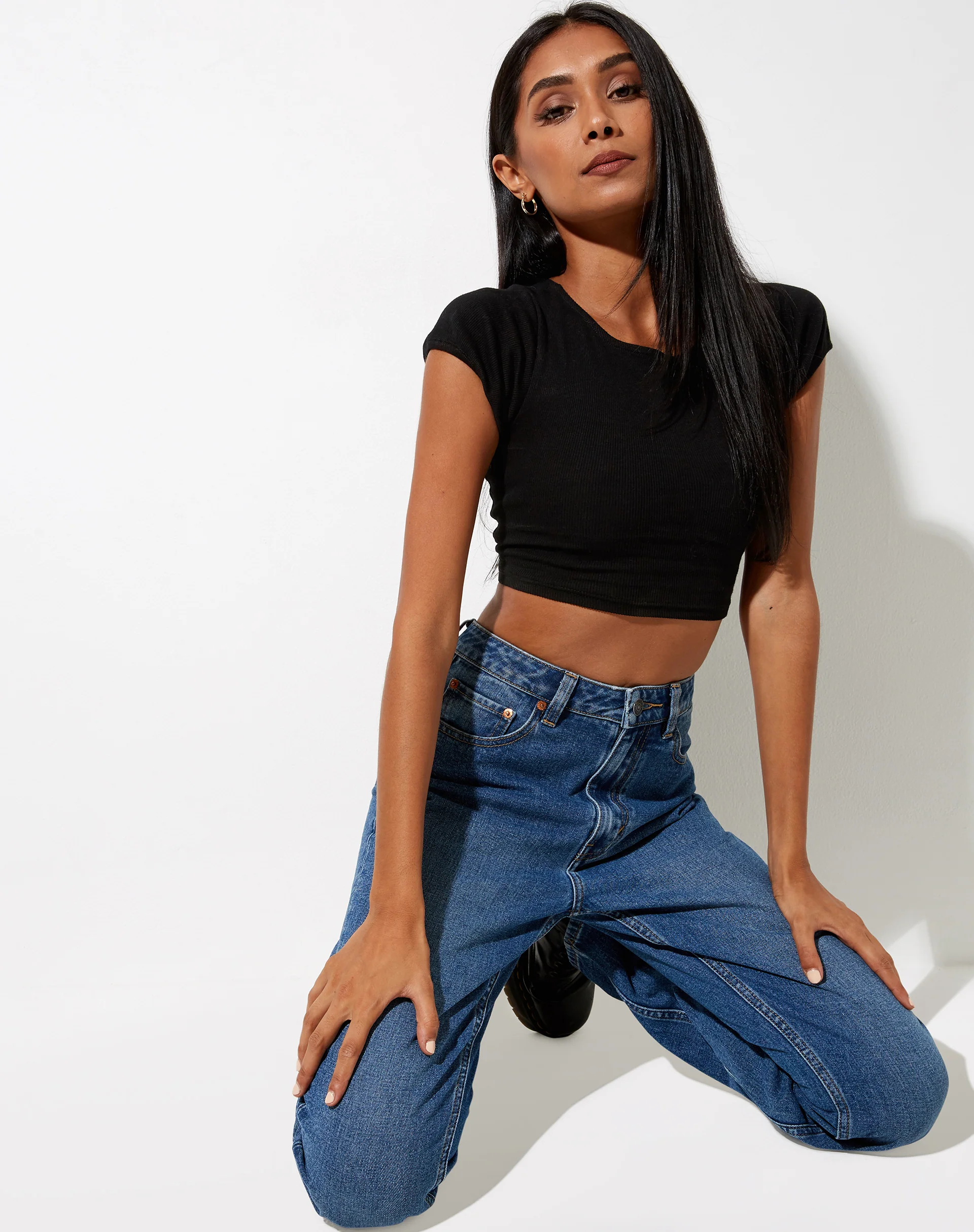 Natka Crop Top in Rib Black - Awmao