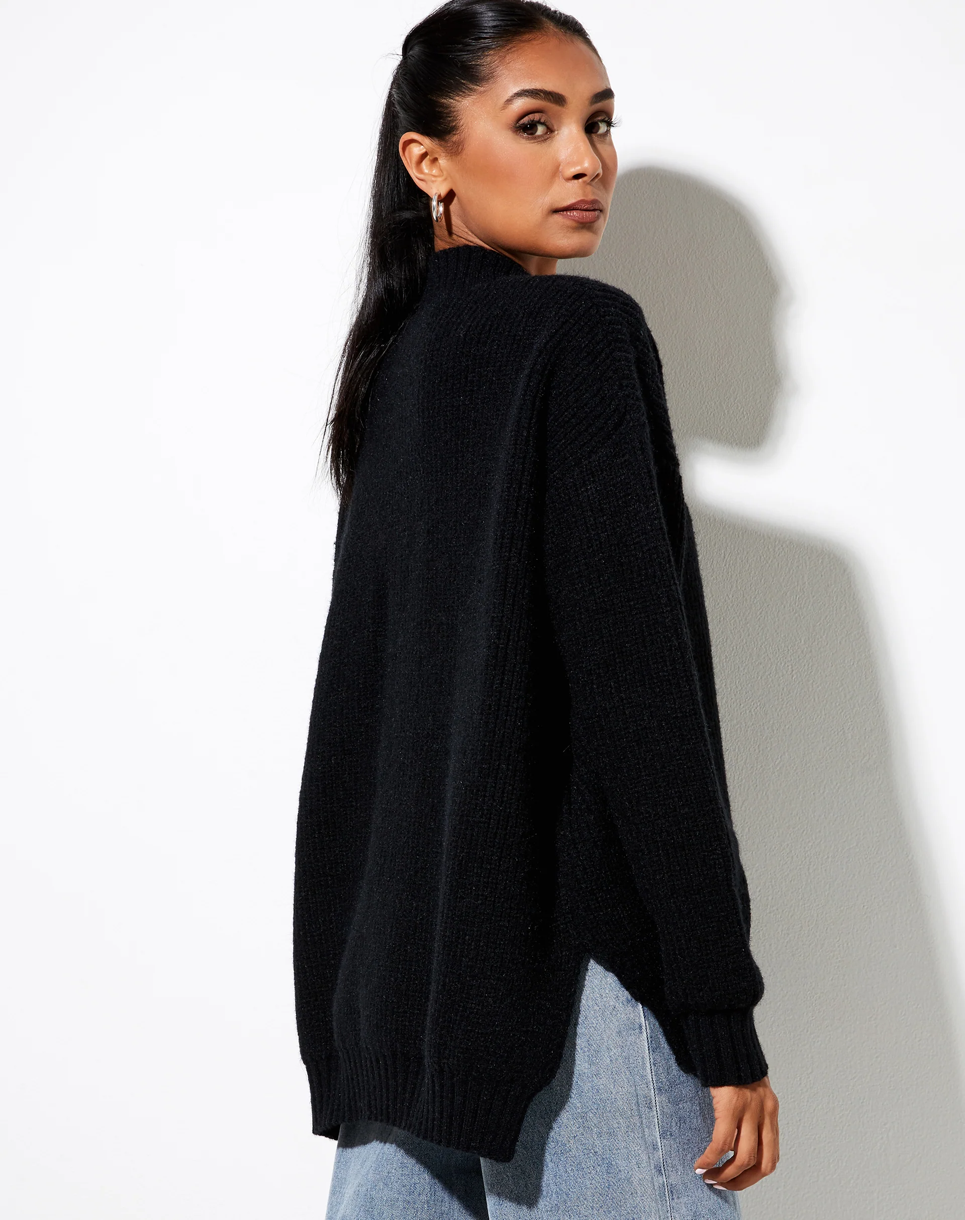 Bondy Jumper in Knit Black - Awmao