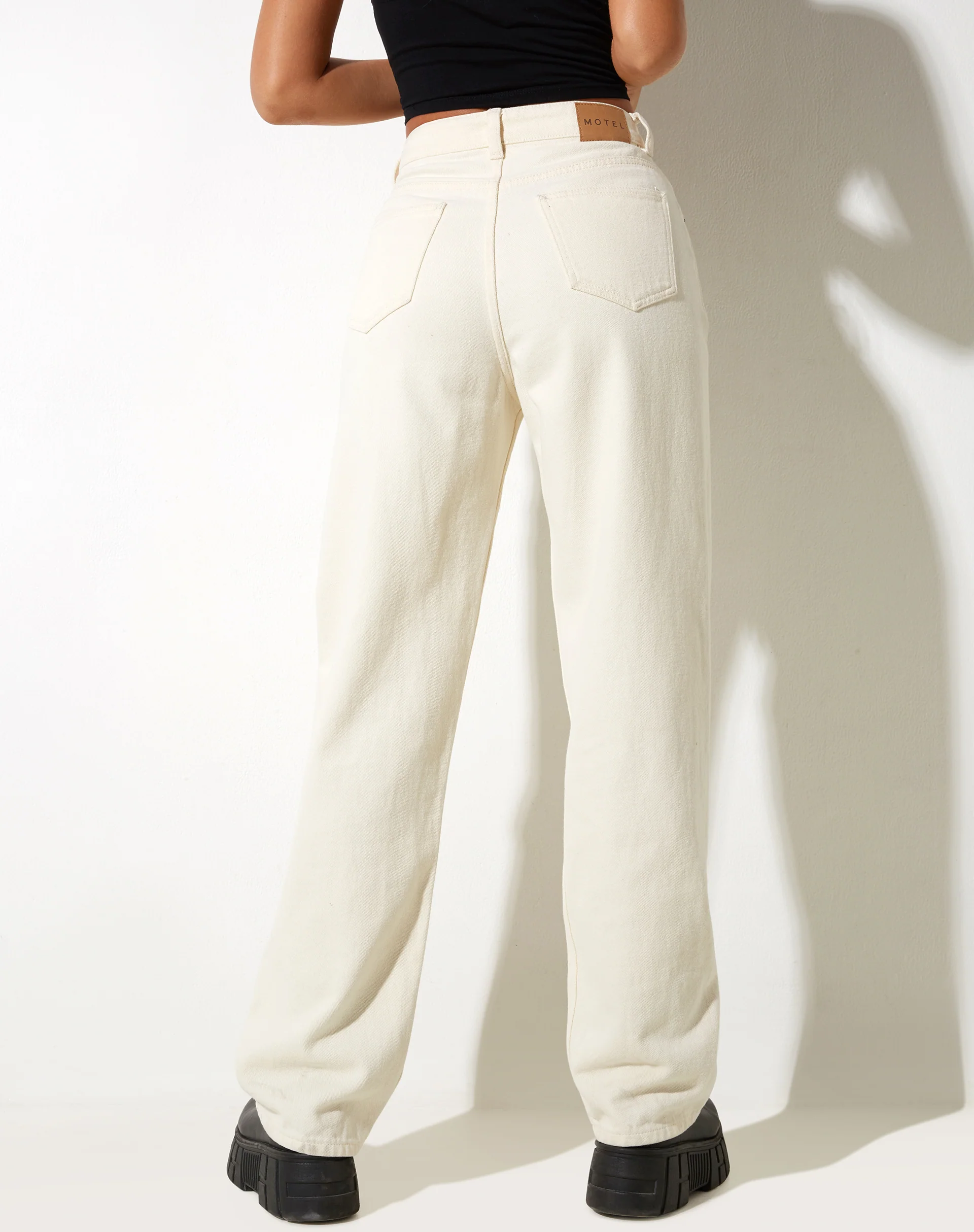 Parallel Jeans in Buttermilk - Awmao