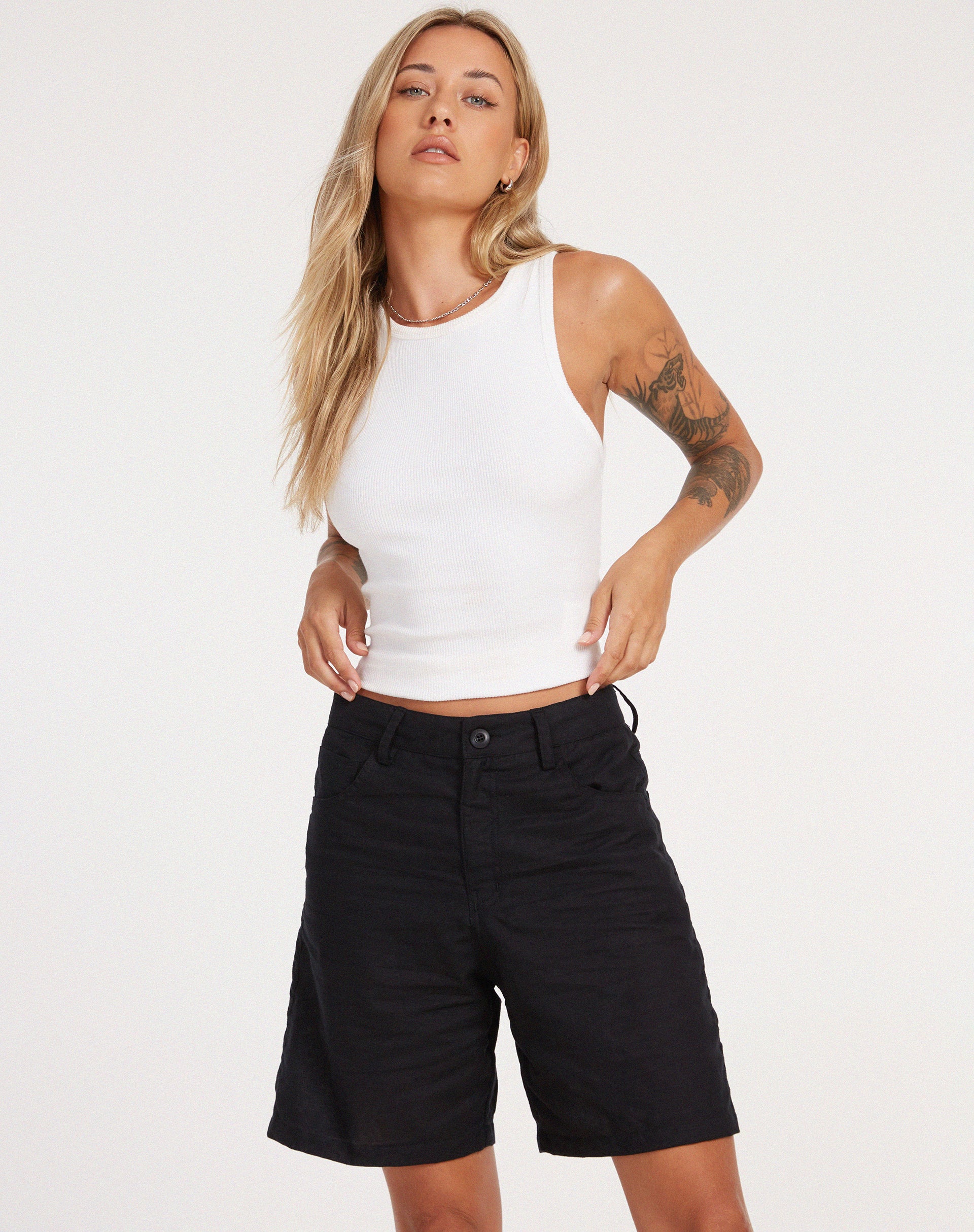 Della Shorts in Black - Awmao