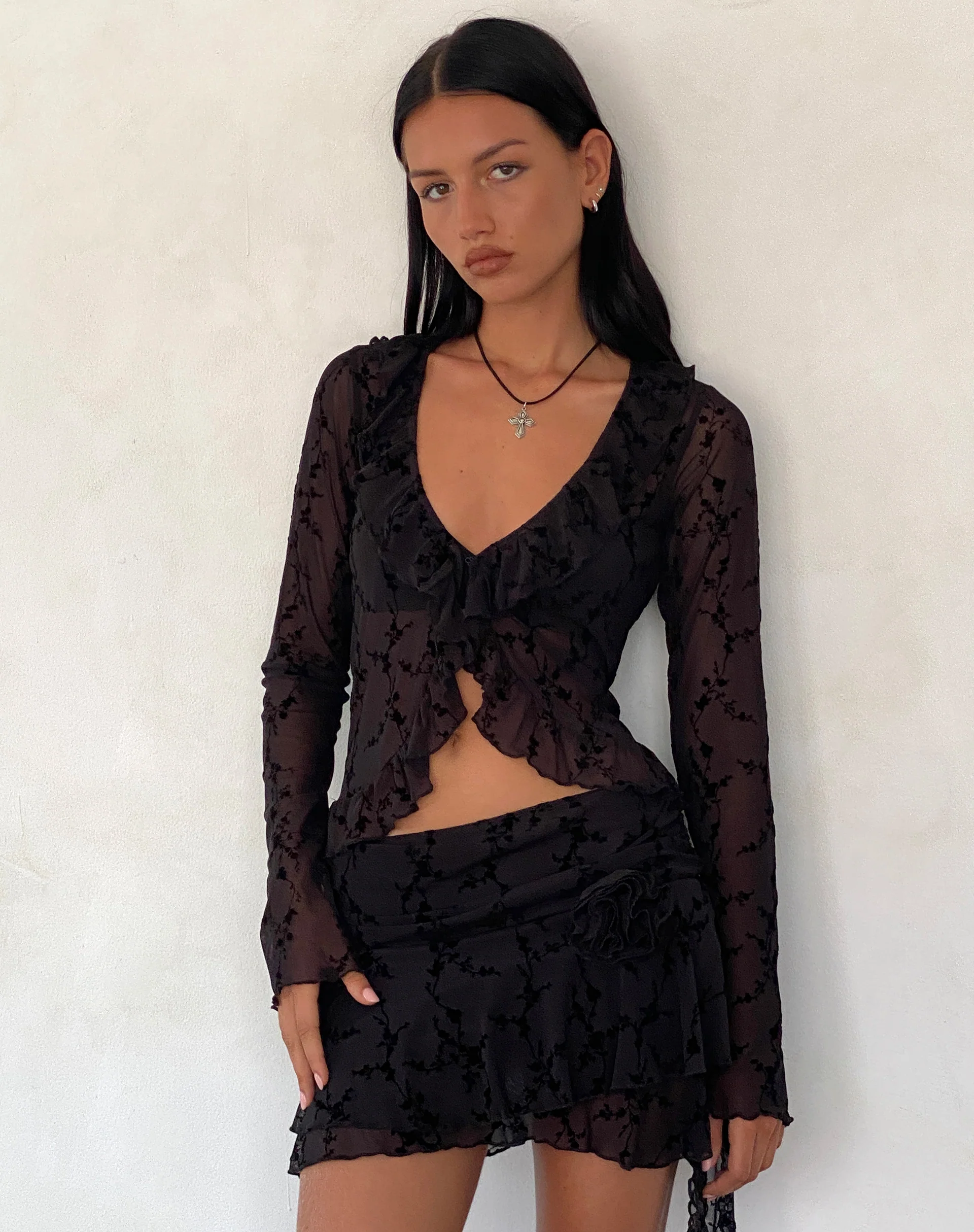 Theri Mini Skirt in Vine Flower Black with Rosette - Awmao