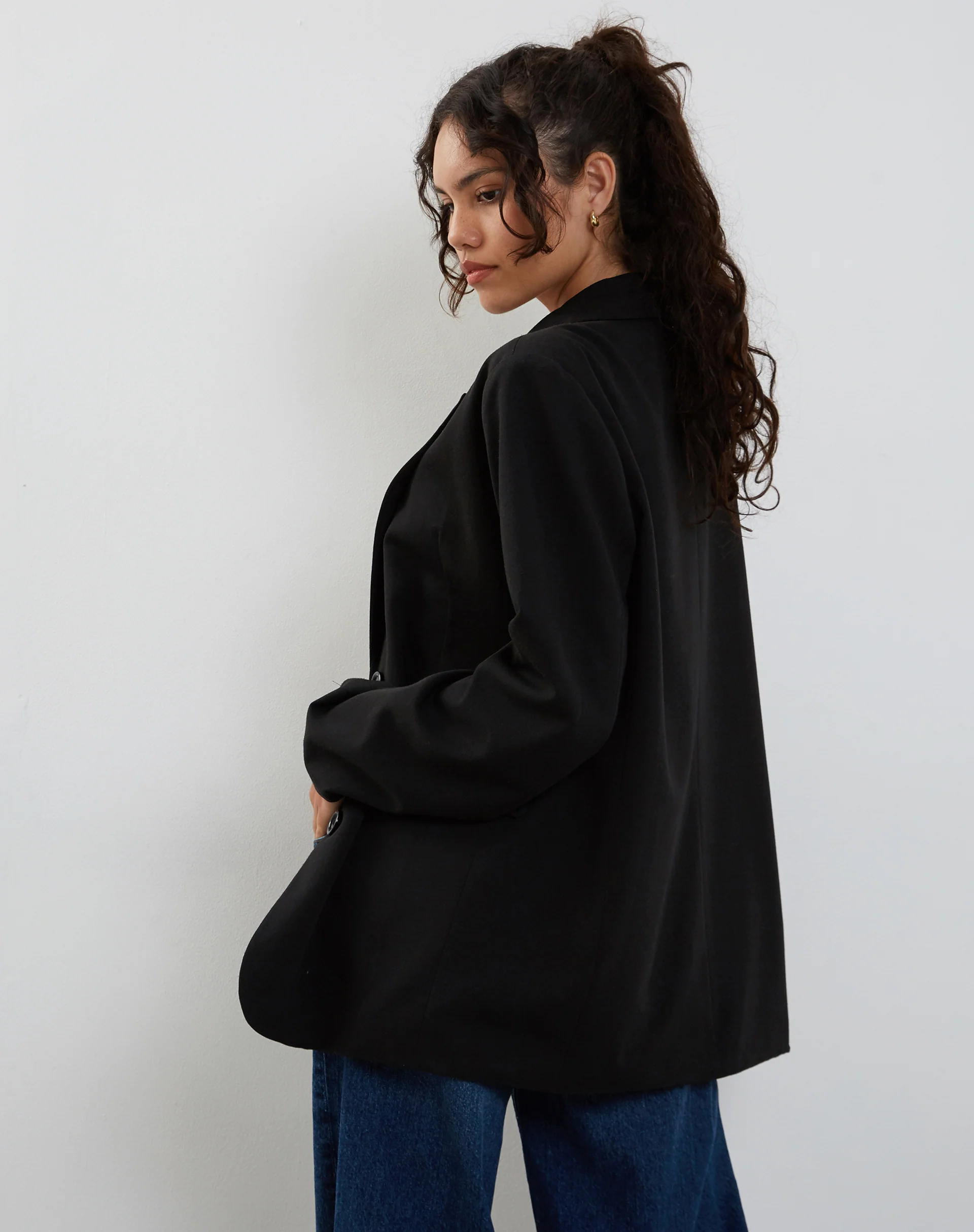 Maiwa Blazer in Black - Awmao