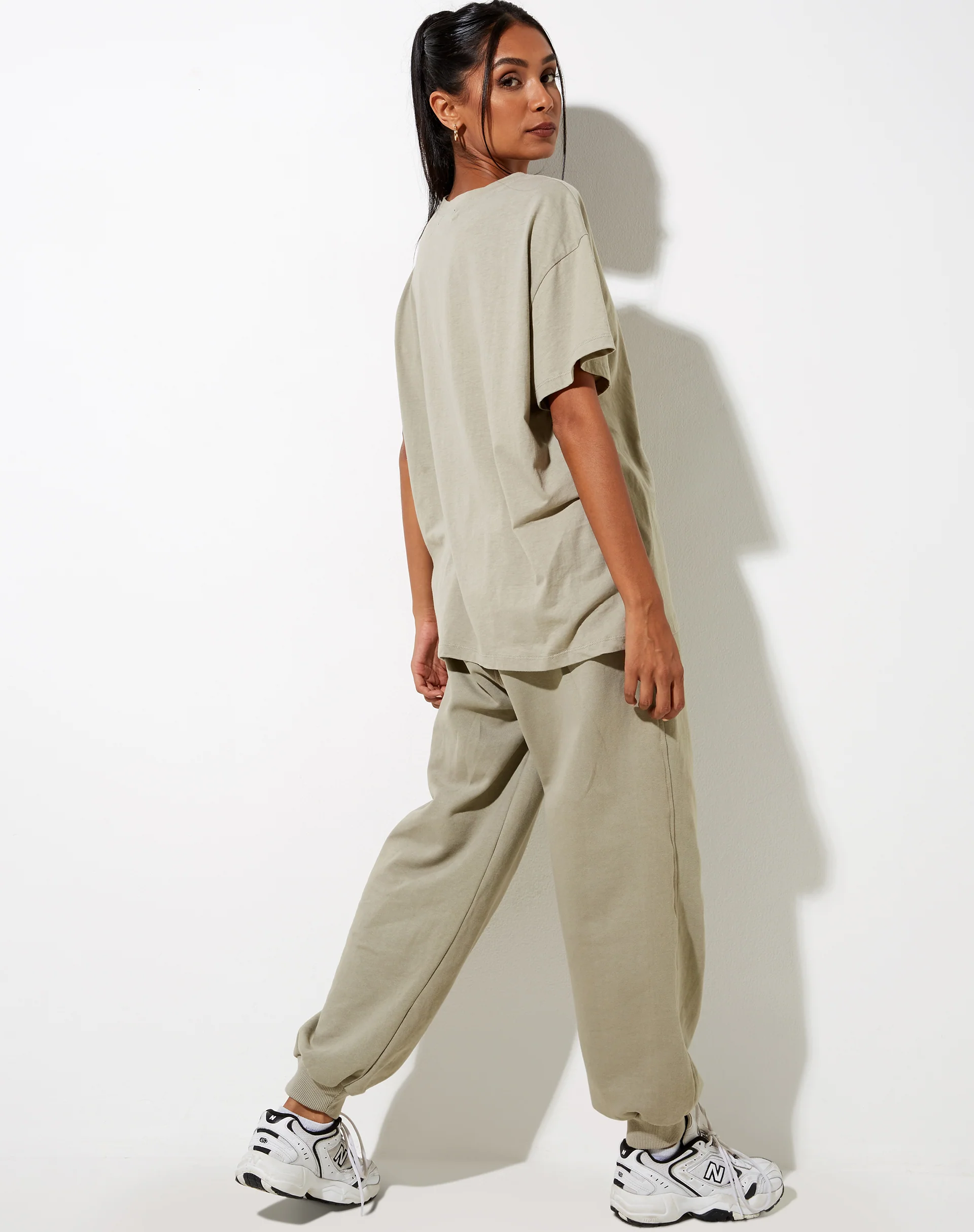Cloete Tee in London Fog Motel 1997 Embro - Awmao