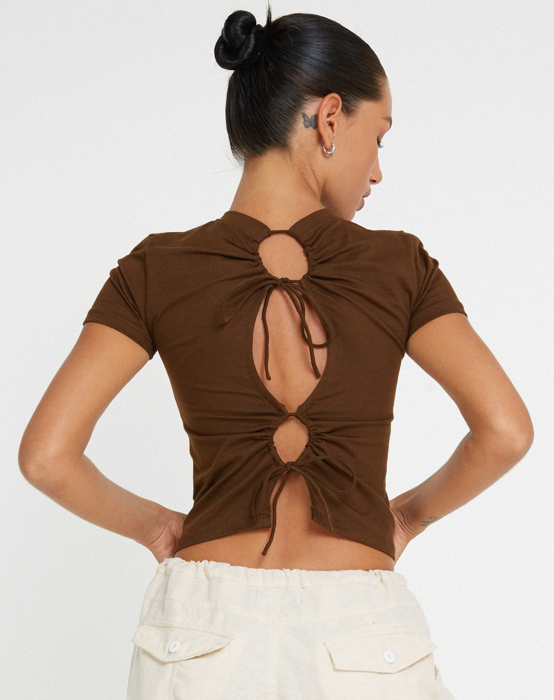 Surtie Crop Top in Cocoa - Awmao