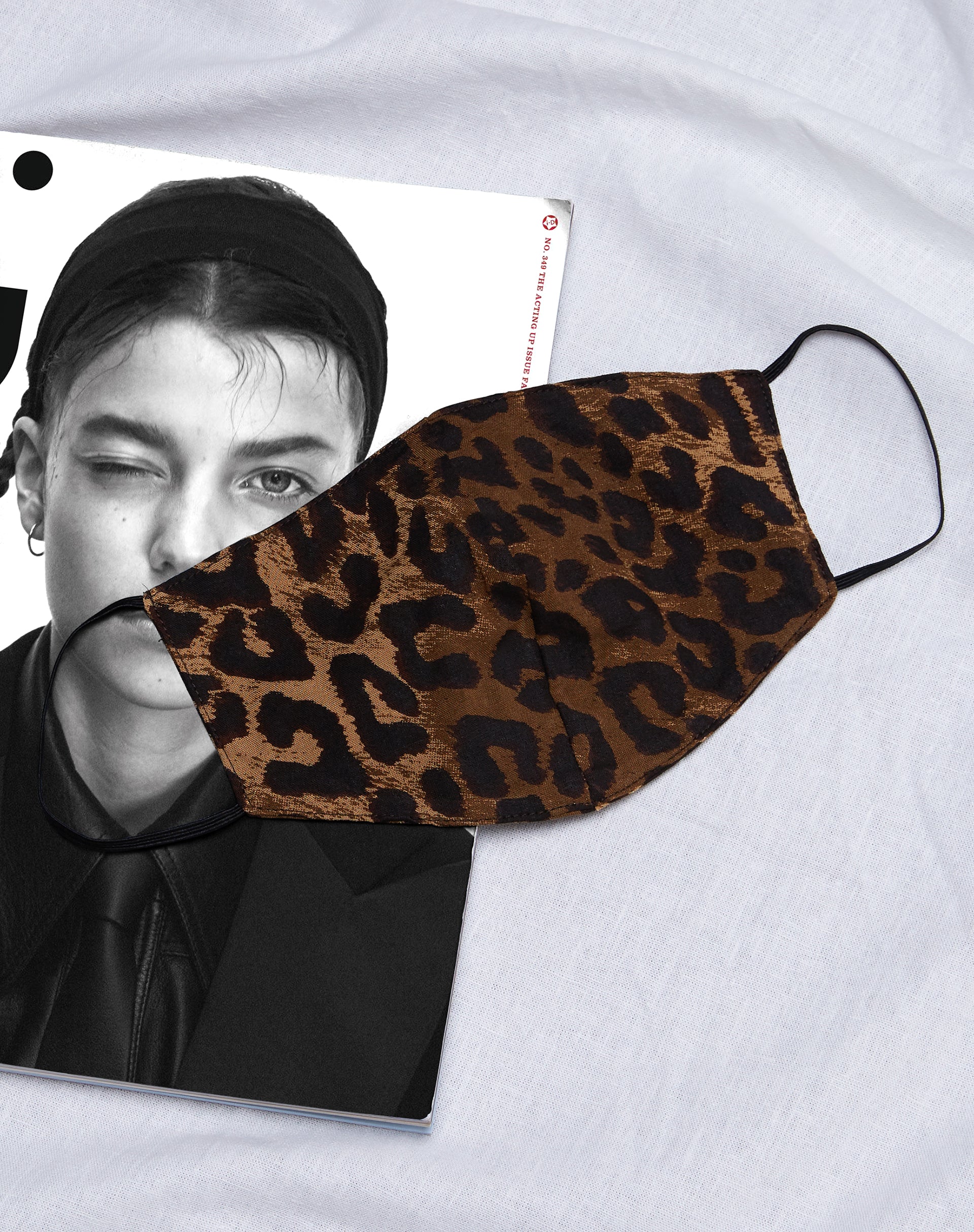 Face Mask in Night Leopard Brown - Awmao