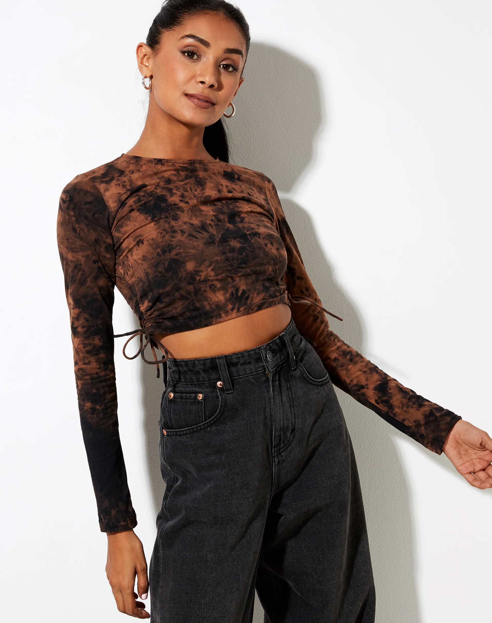 Razelo Crop Top in Black Rust Tie Dye - Awmao