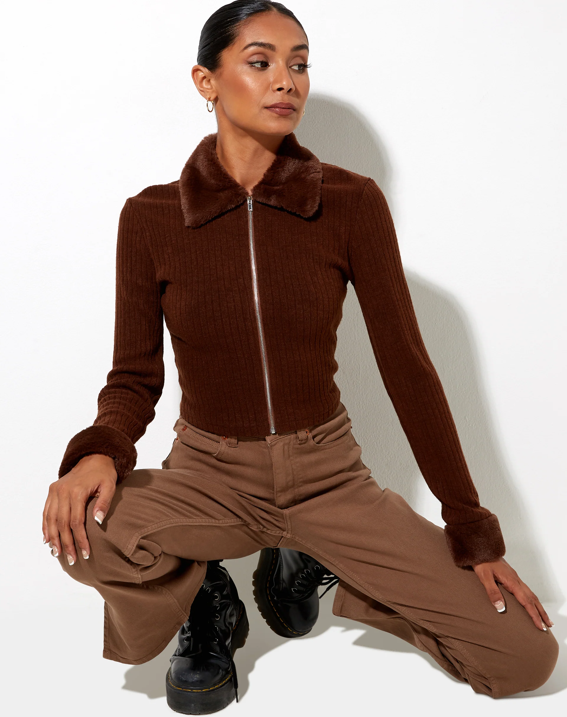 Loria Cardi in Chocolate - Awmao